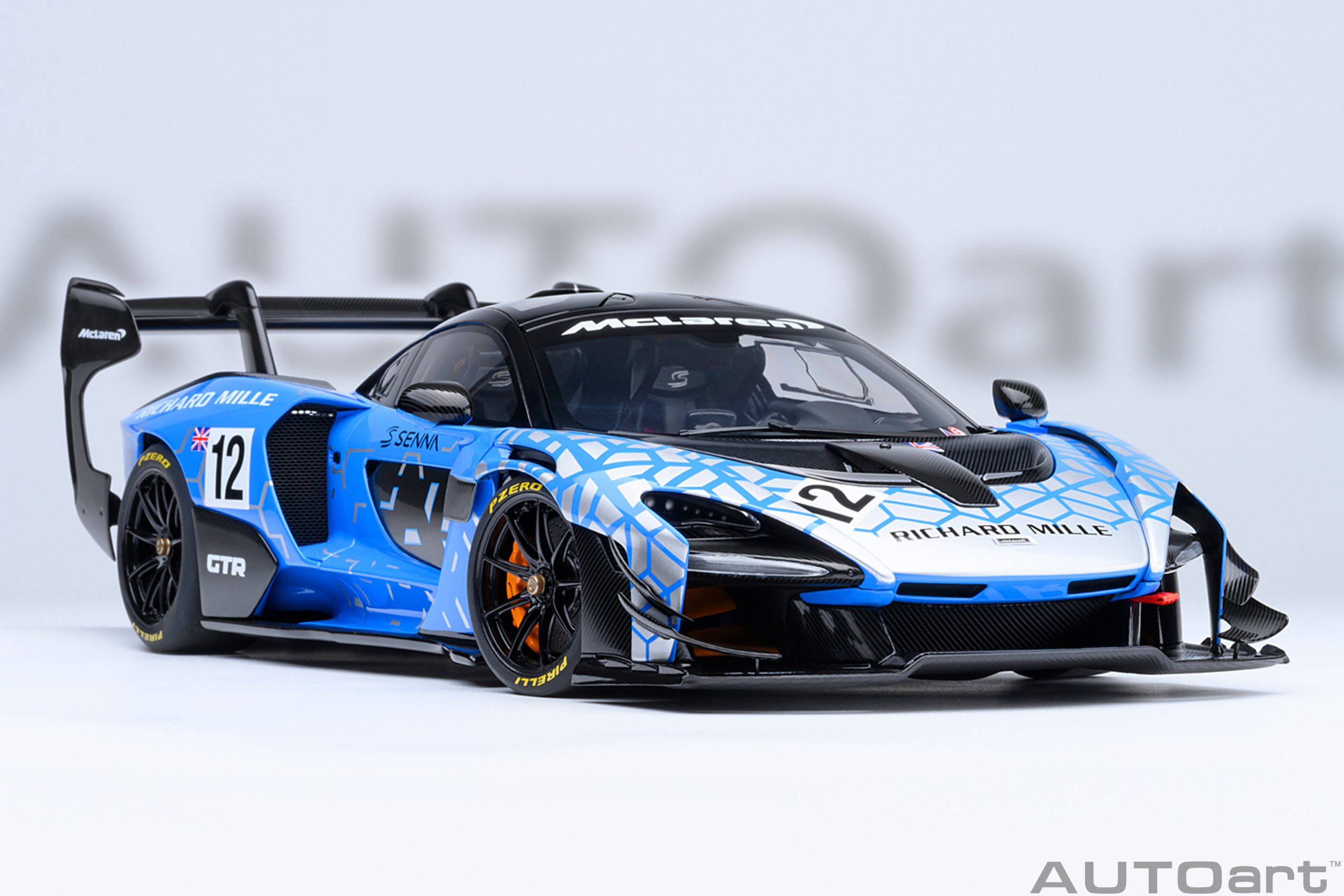 AUTOart McLaren Senna GTR (Presentation version #12) 1:18 - Image 15