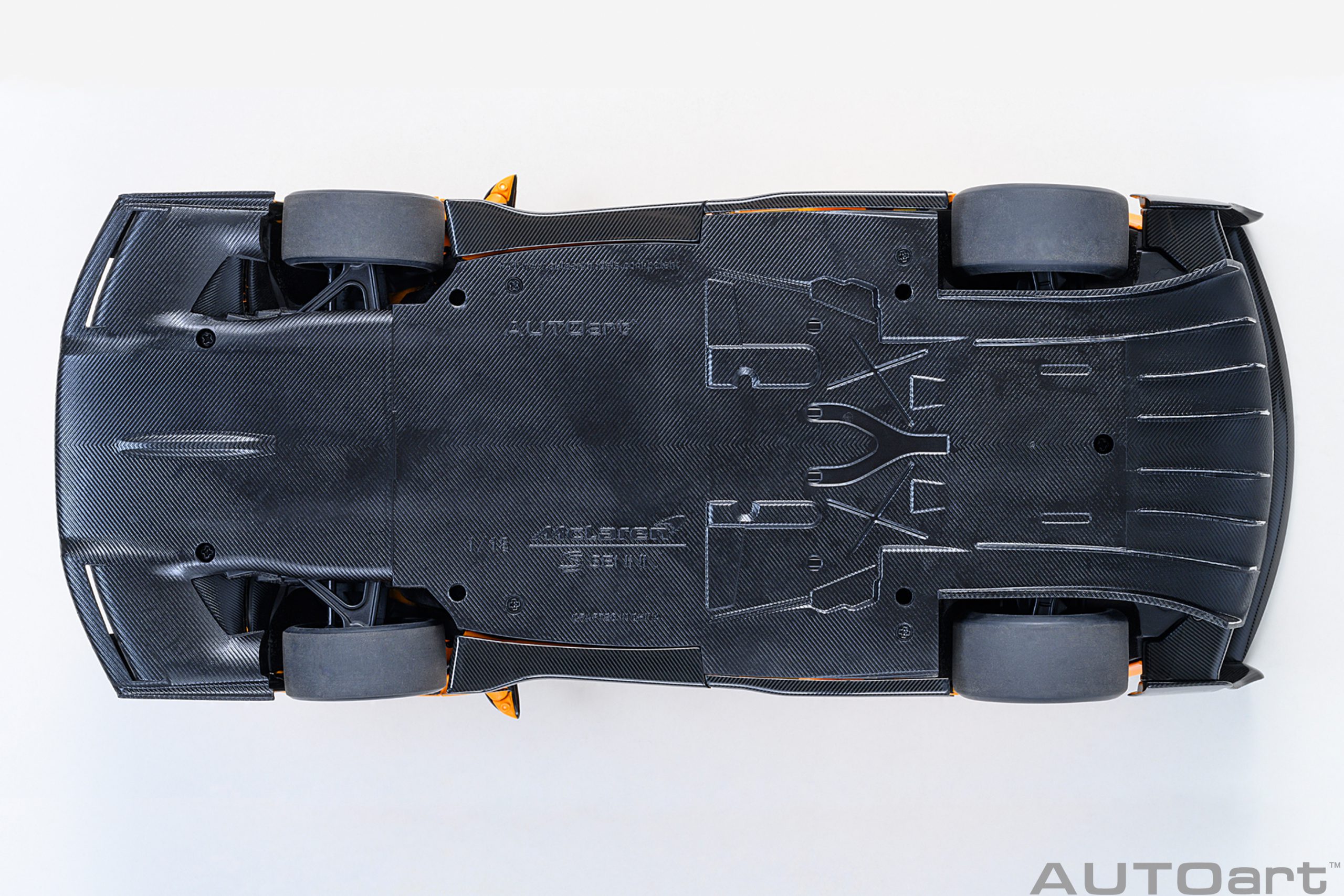 AUTOart McLaren Senna GTR 1:18 - Orange - Image 8