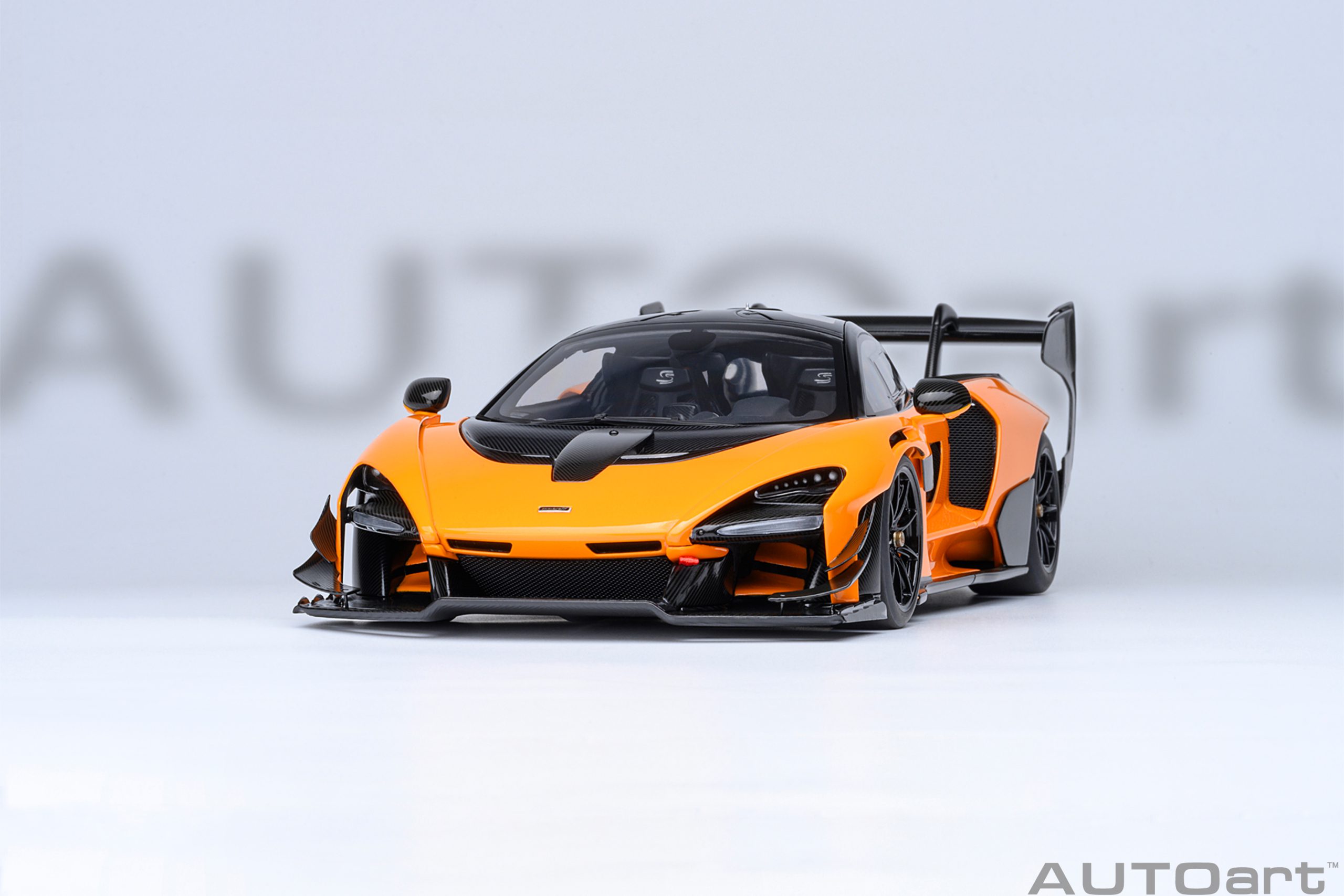 AUTOart McLaren Senna GTR 1:18 - Orange - Image 16