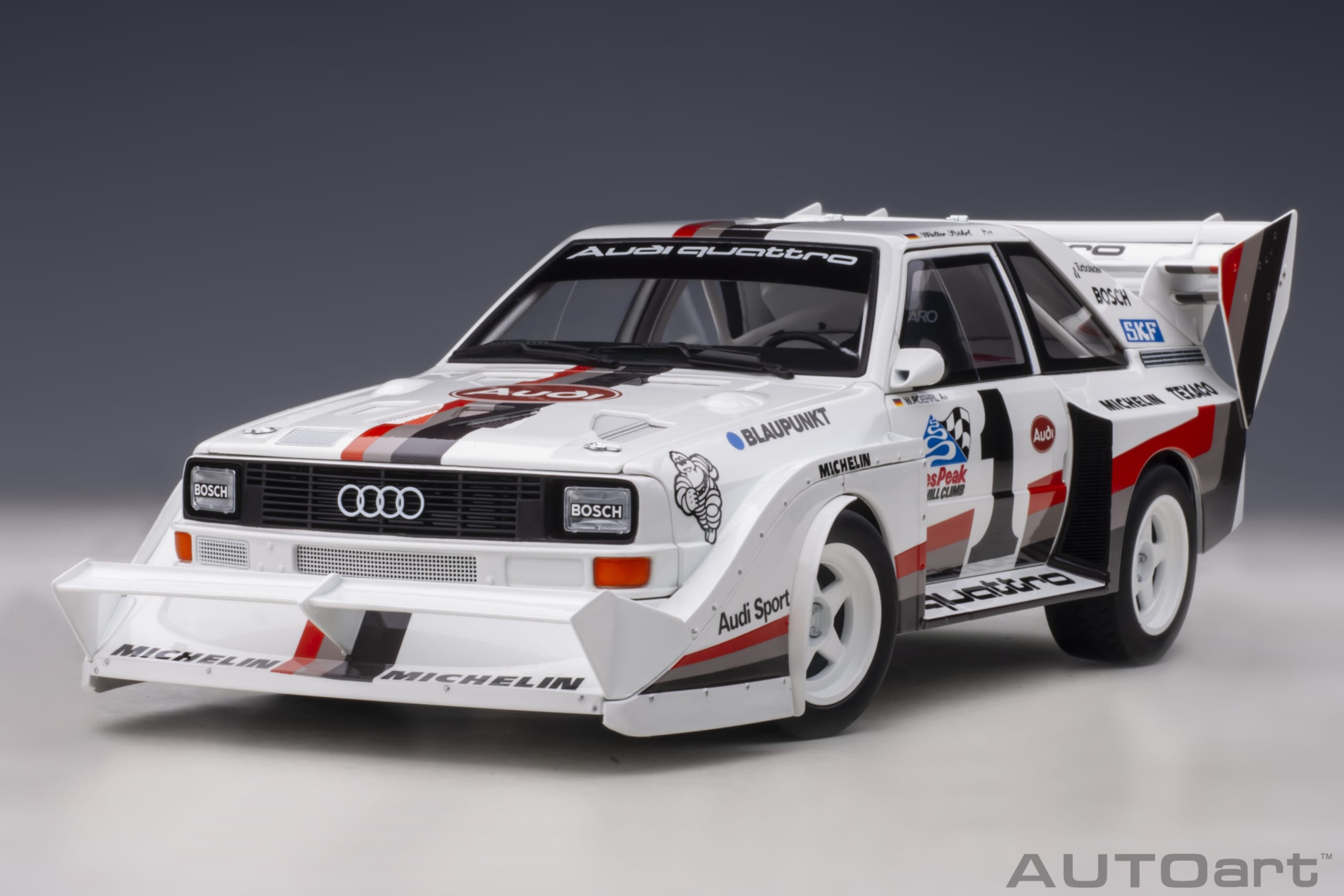AUTOart Audi Sport quattro S1 Pikes Peak 1987 Röhrl #1 (Winner) 1:18 - Image 16