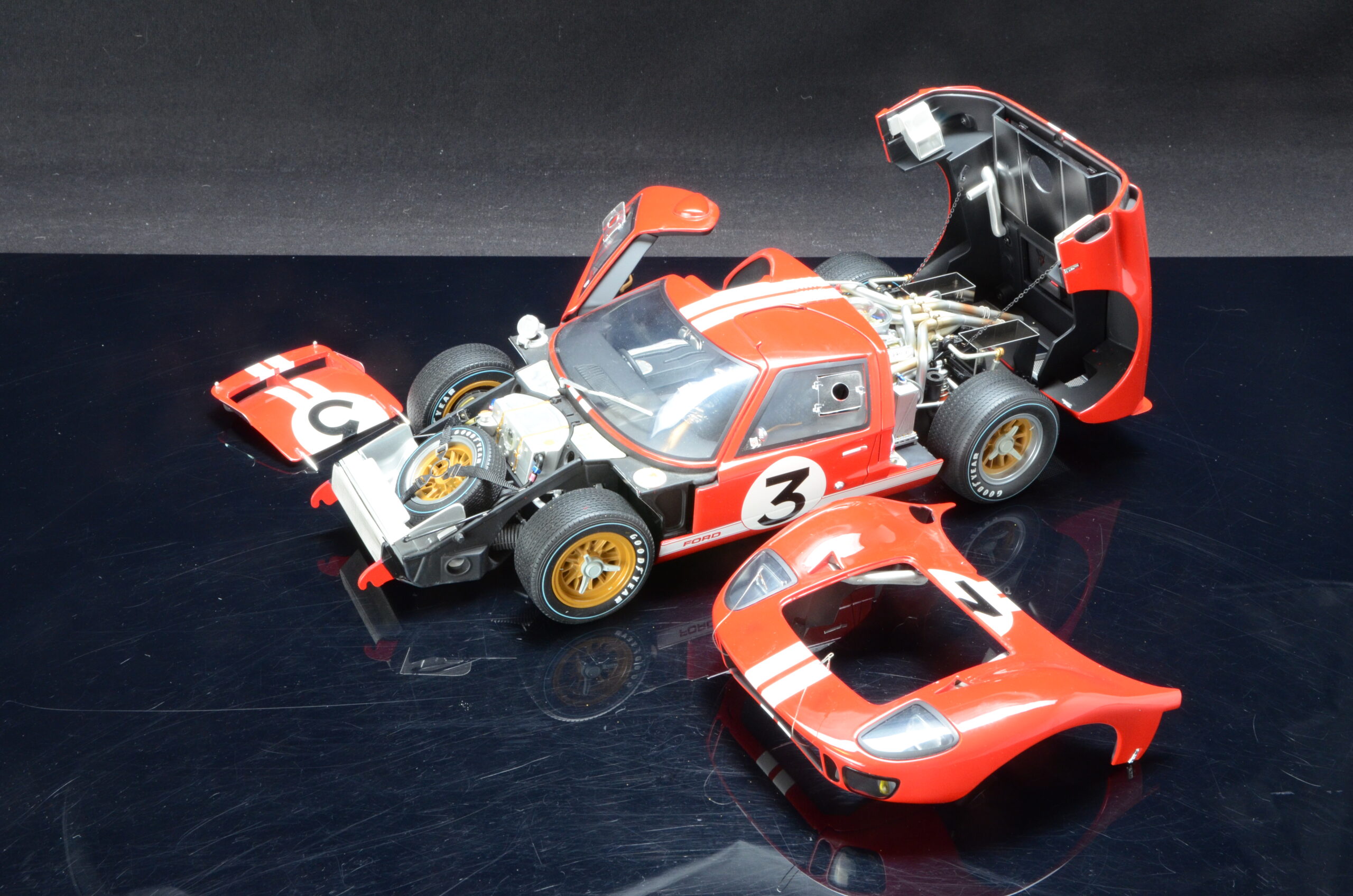 GMP Ford GT 40 1966 MK2 Gurney Grant | 1:12 - Image 8