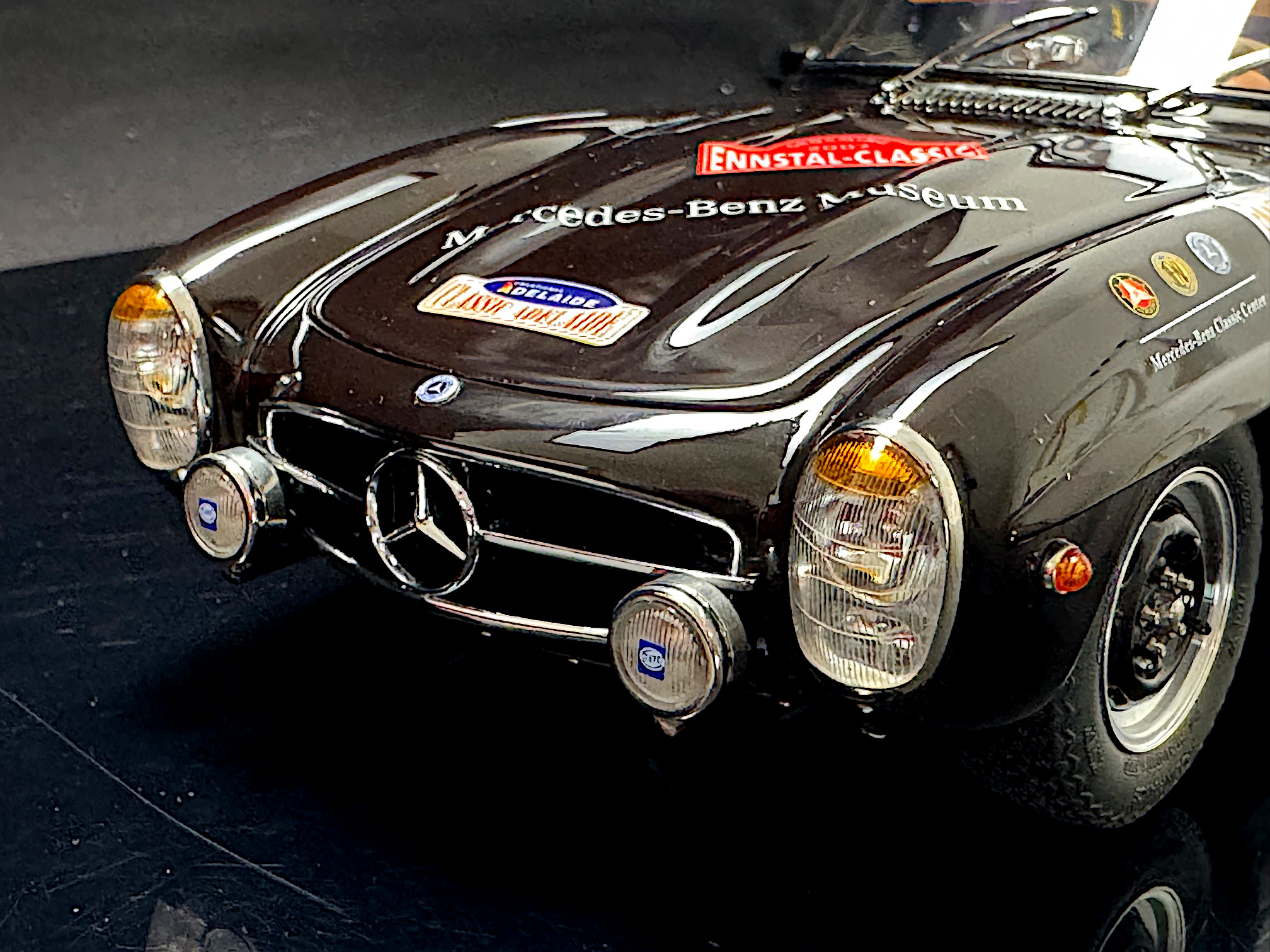 CMC Mercedes-Benz 300 SL,W198, Rallye Roadster brown Limited Edition 1500 Stück – Bild 10