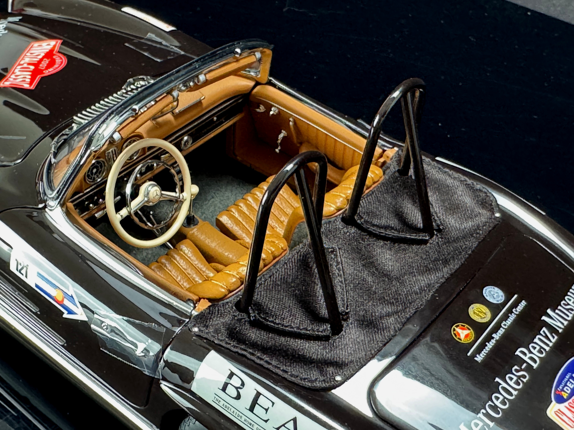 CMC Mercedes-Benz 300 SL,W198, Rallye Roadster brown Limited Edition 1500 Stück – Bild 9