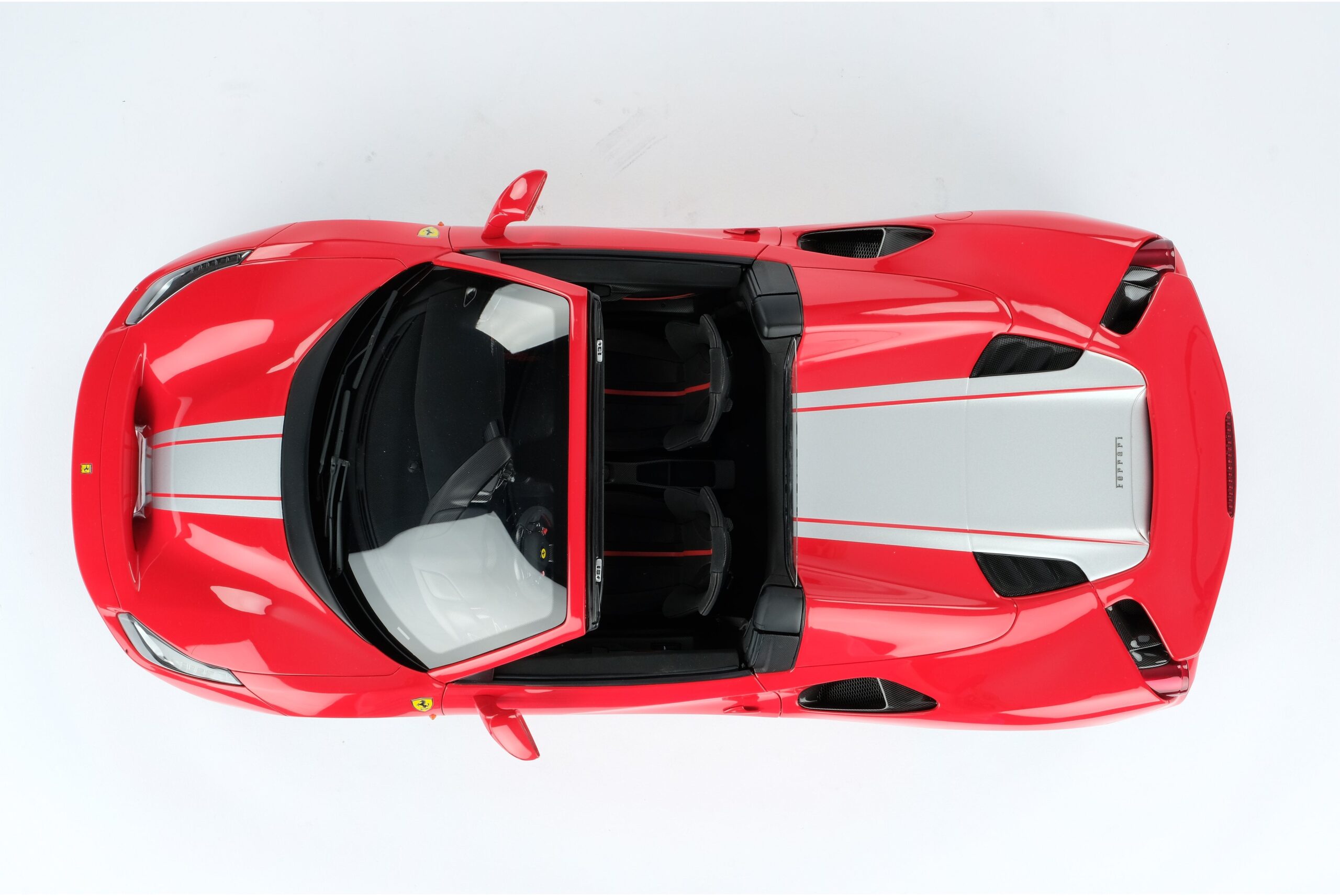 Amalgam Ferrari 488 Pista Spider (2018) - Blau | 1:8 - 画像13