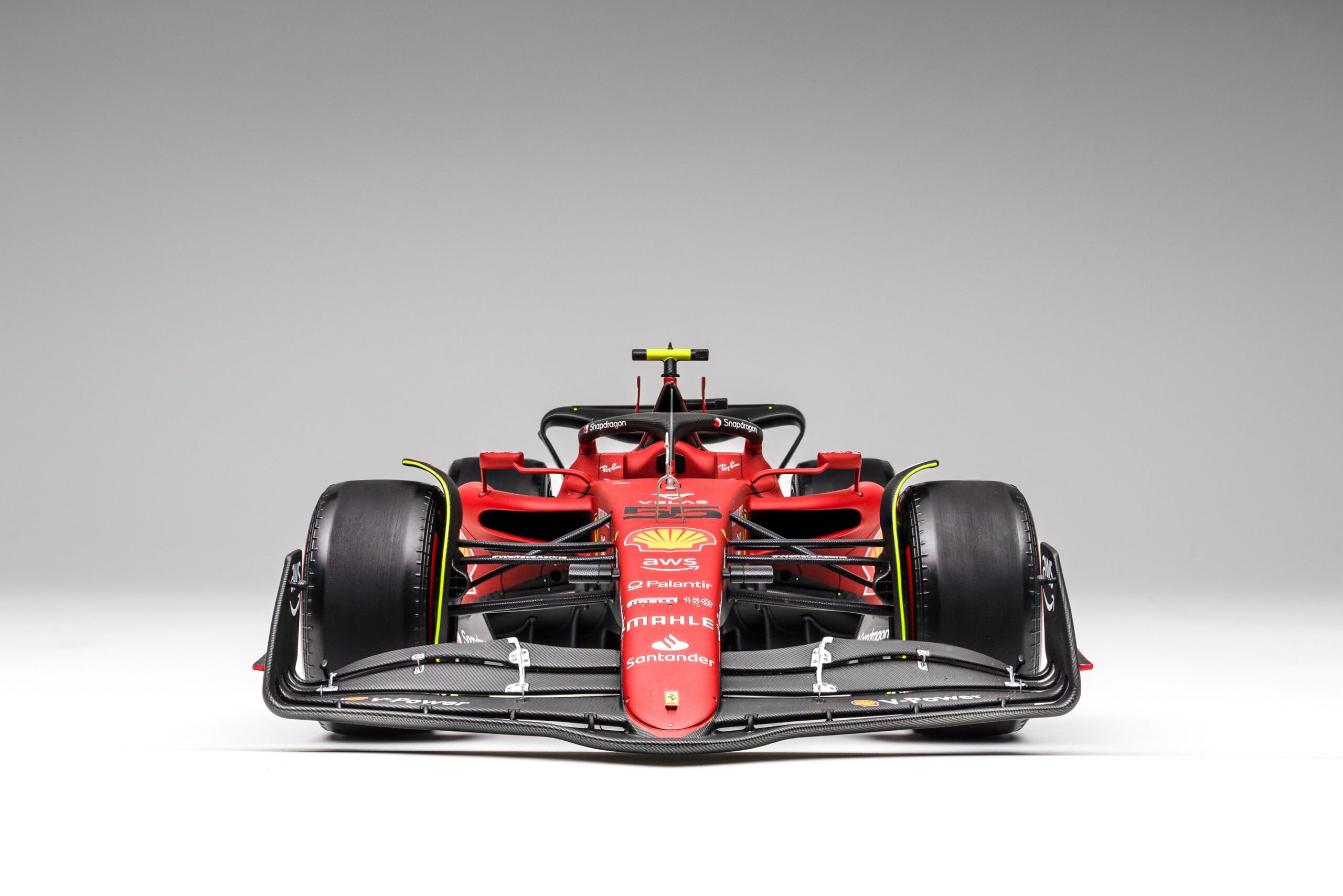 Amalgam Ferrari F1-75 2022 Bahrain Grand Prix - Dunkelrot | 1:8 - Image 5