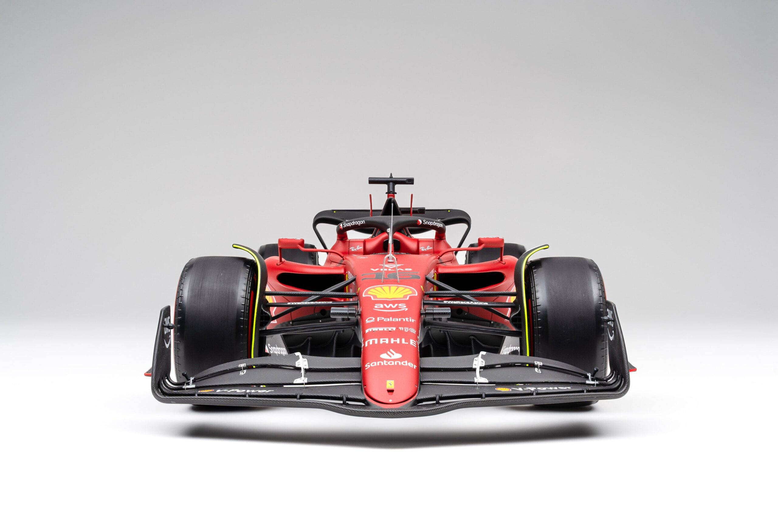 Amalgam Ferrari F1-75 2022 Bahrain Grand Prix - Dunkelrot | 1:8 - Image 20