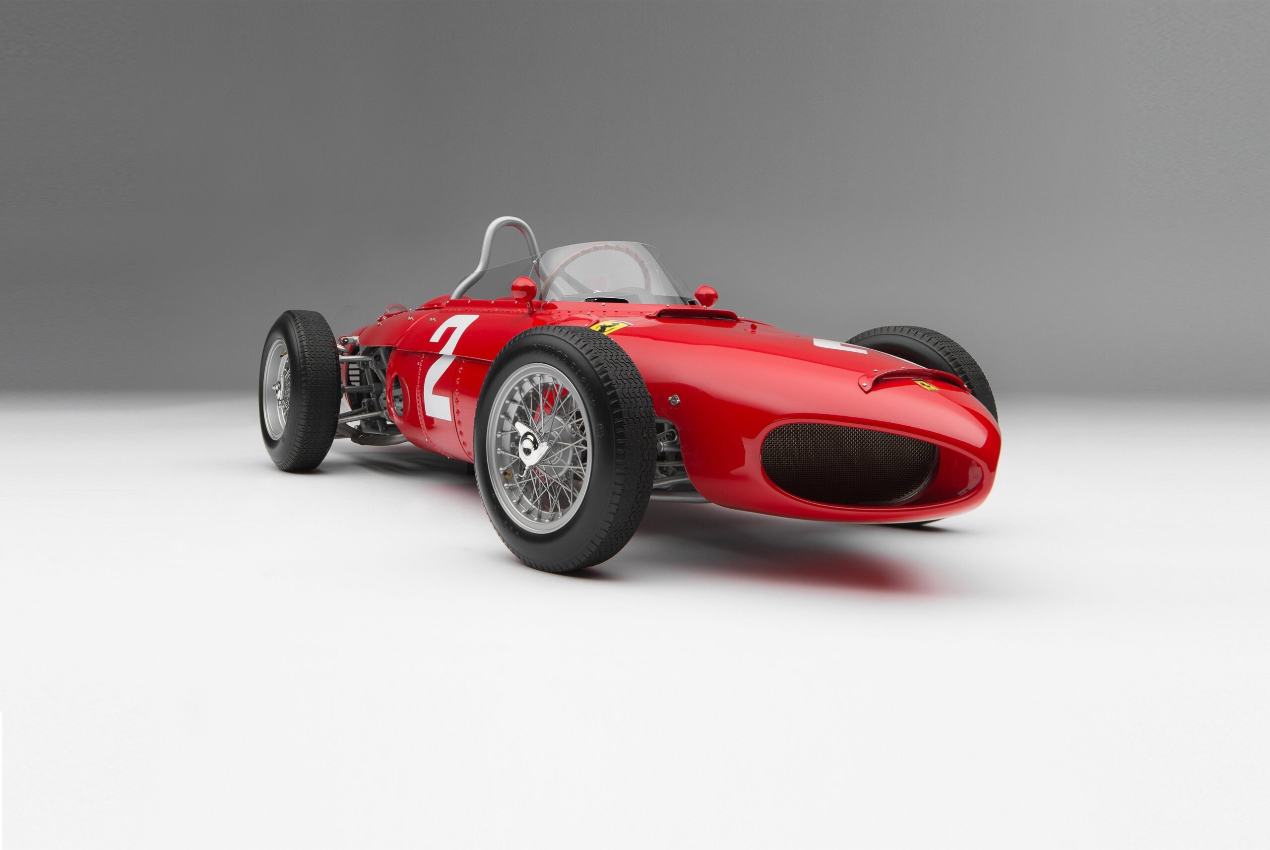Amalgam Ferrari 156 F1 "Sharknose" 1961 Formula 1 Season Phil Hill - Rot | 1:8 - Image 2