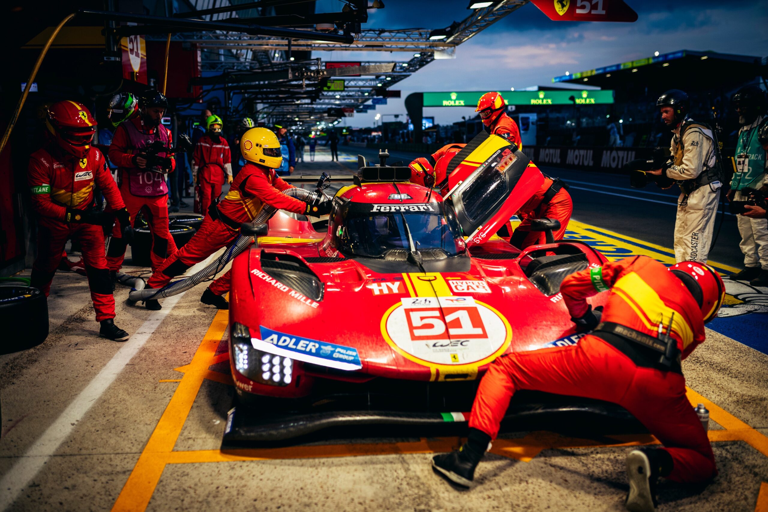 Amalgam Ferrari 499P 2023 Le Mans Winner #51 - Rot | 1:18 - 画像32