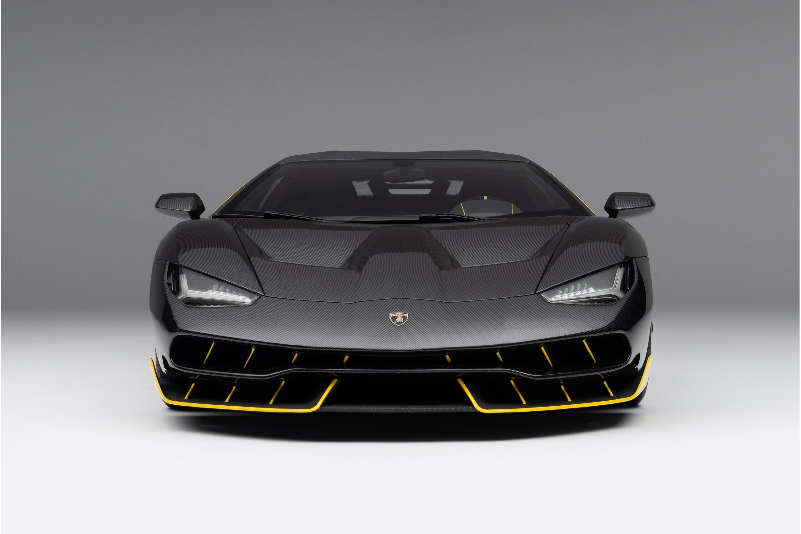 Amalgam Lamborghini Centenario Genfer Auto-Salon 2016 - Silber | 1:8 - Image 8