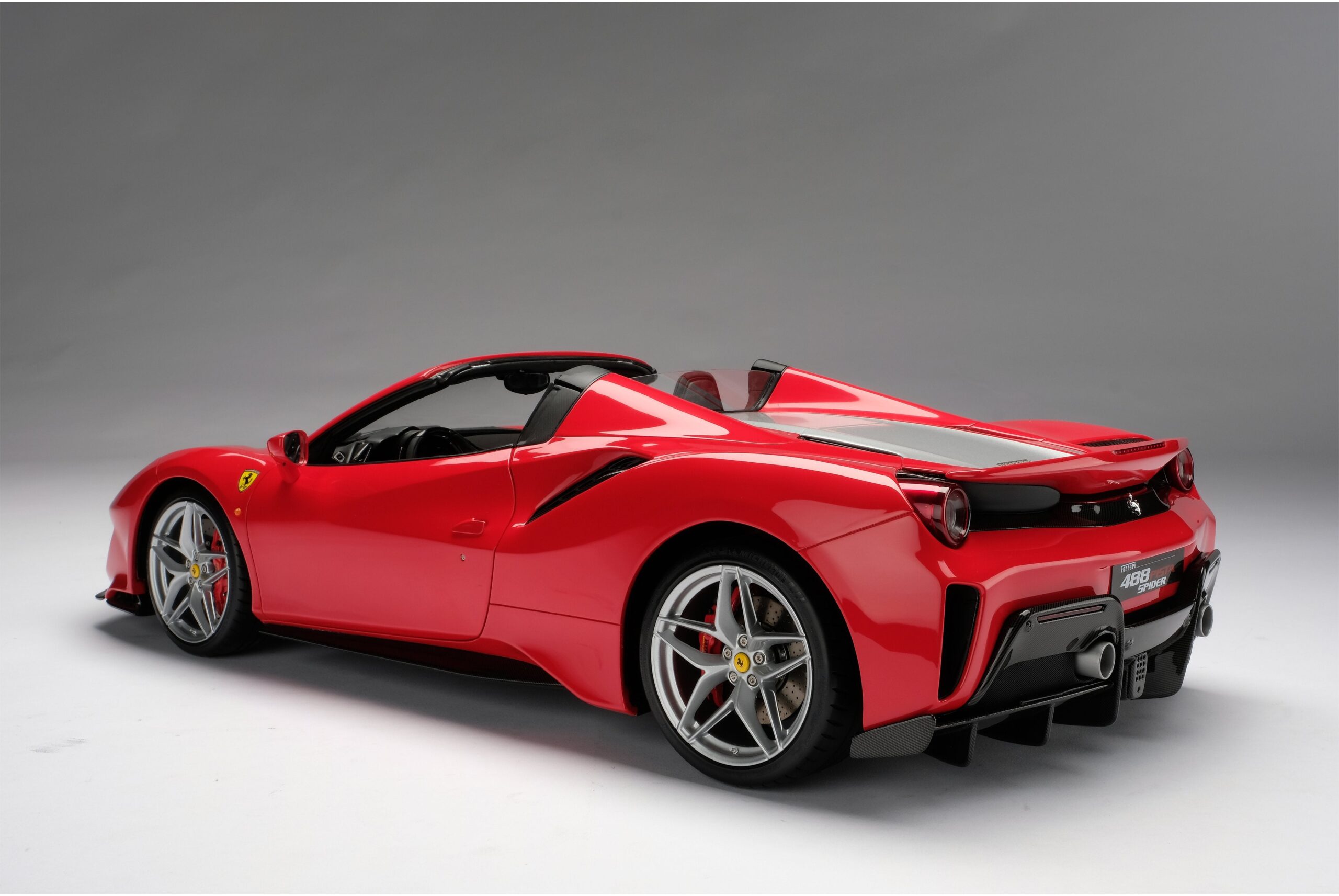 Amalgam Ferrari 488 Pista Spider (2018) - Blau | 1:8 - 画像6