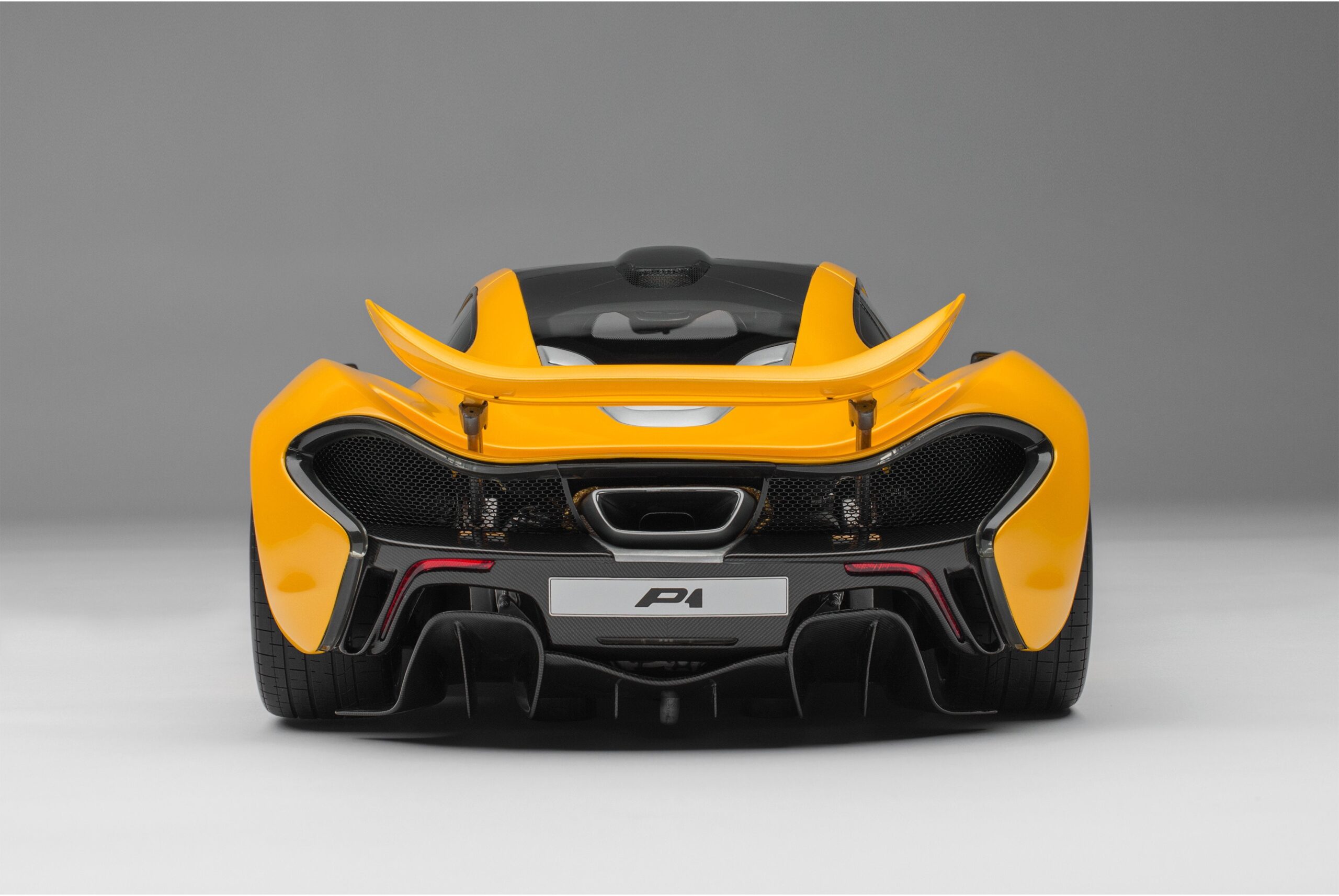 Amalgam McLaren P1 (2012) | 1:8 - Image 12