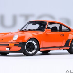 AUTOart Porsche 911 (930) Turbo 3.0 1:18 - Continental Orange