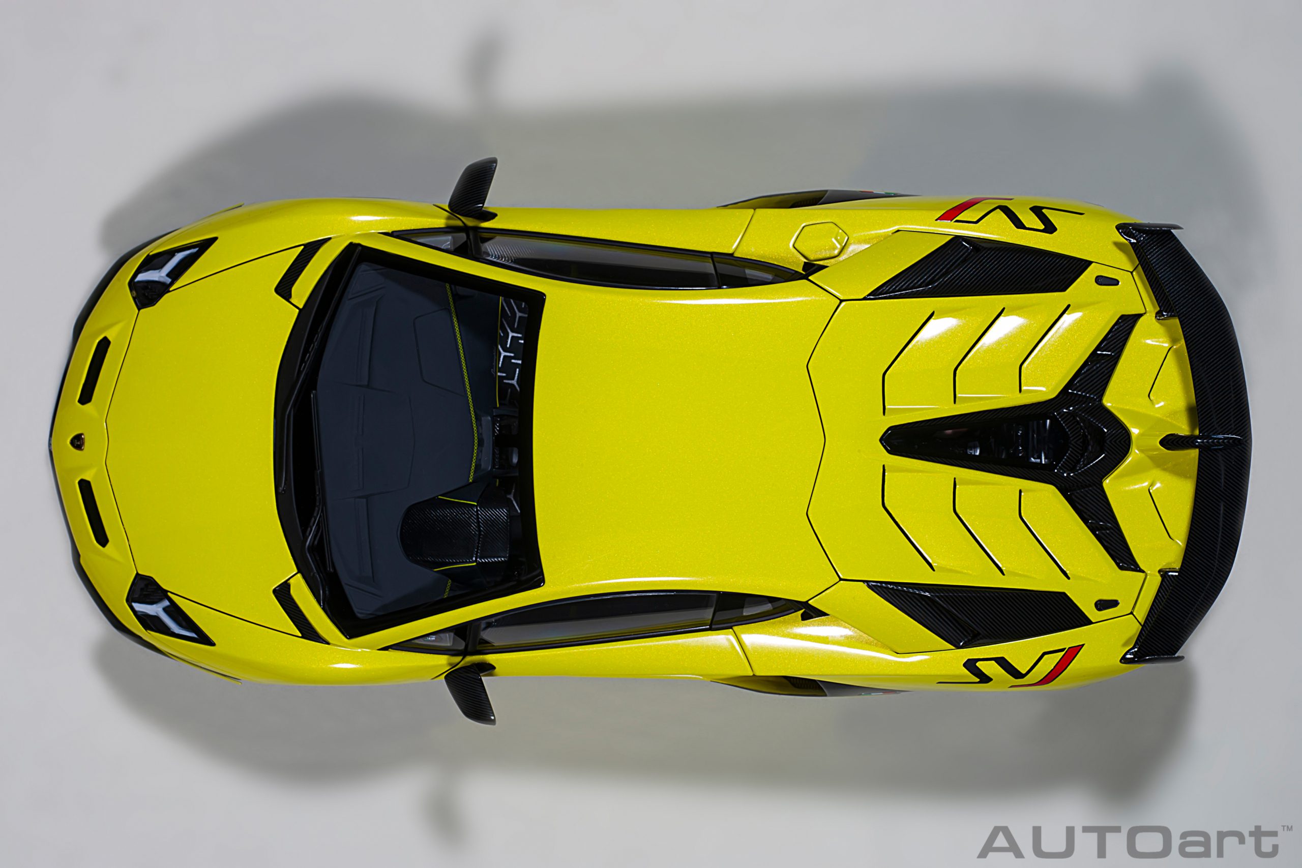AUTOart Lamborghini Aventador SVJ 2019 1:18 - Pearl Yellow – Bild 7