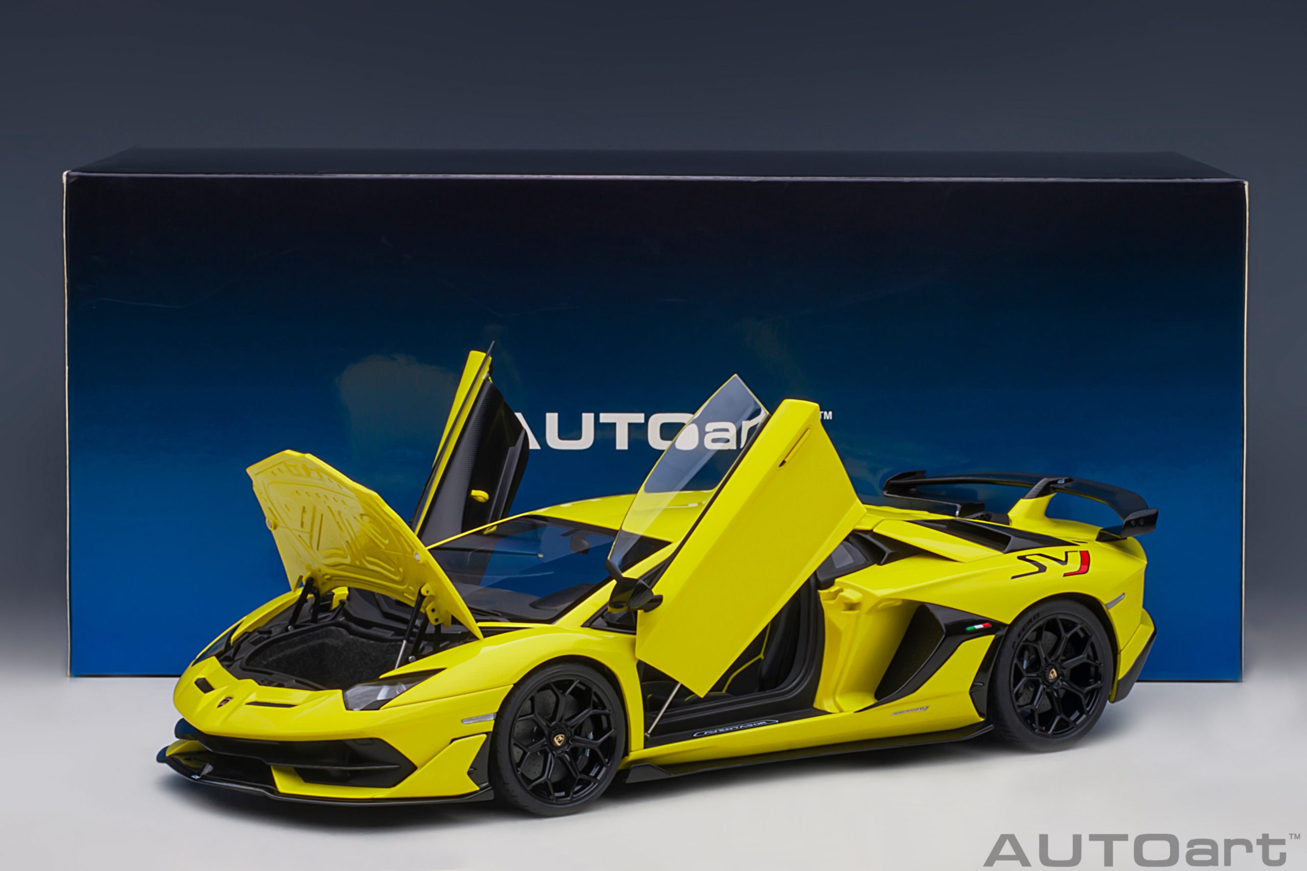 AUTOart Lamborghini Aventador SVJ 2019 1:18 - Pearl Yellow – Bild 18