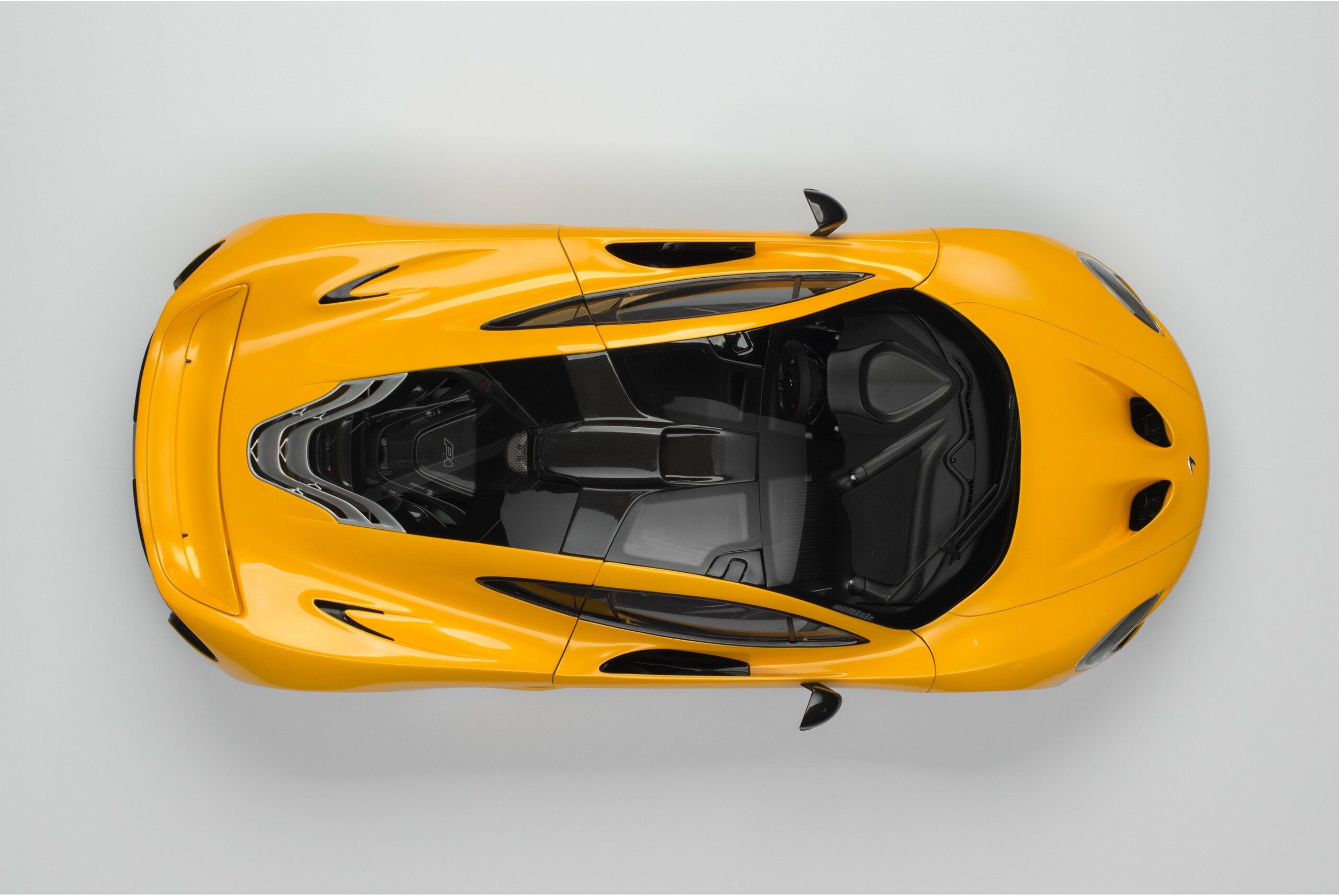 Amalgam McLaren P1 (2012) | 1:8 - Image 13