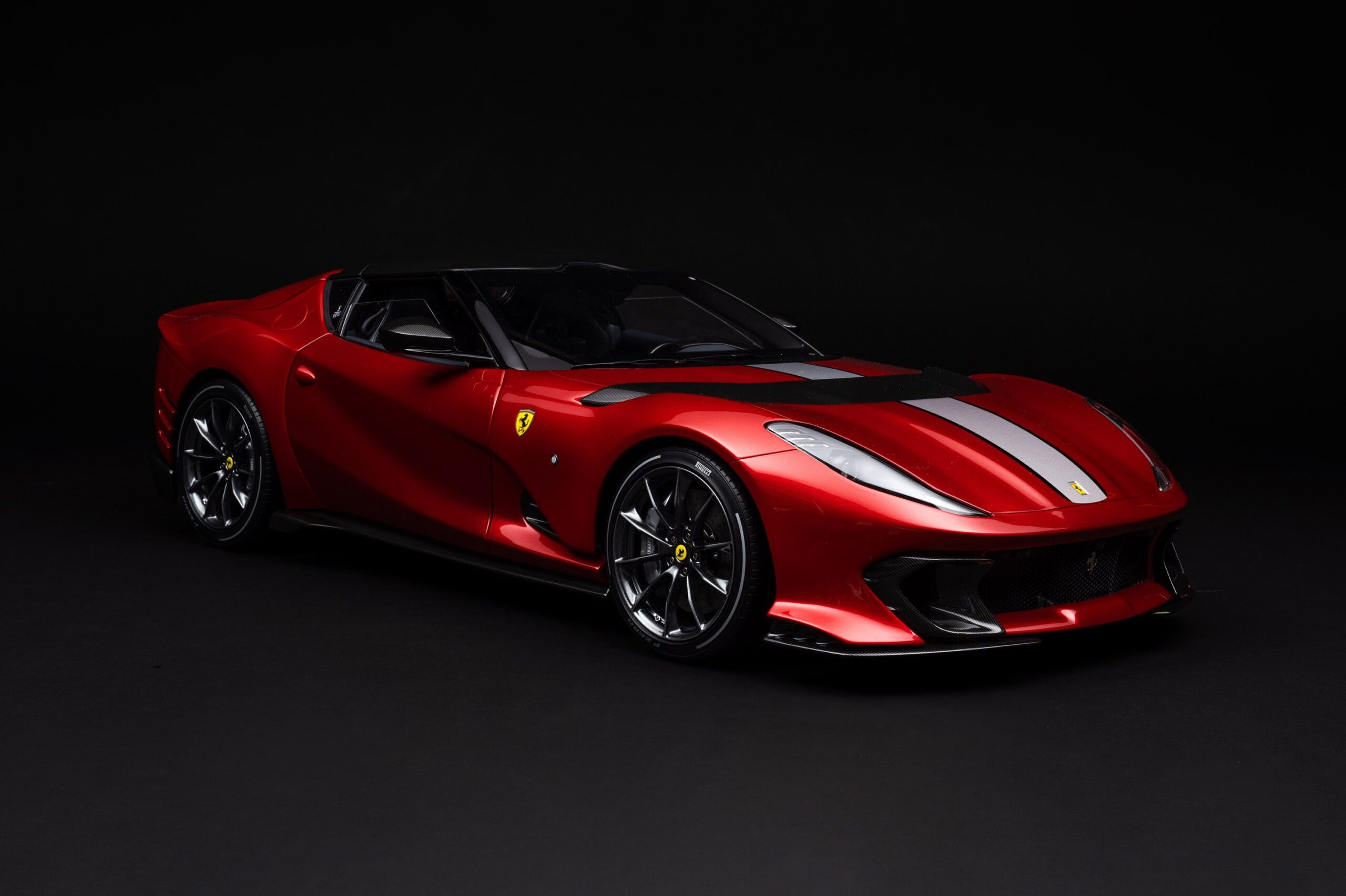 Amalgam Ferrari 812 Competizione A (2021) - Red | 1:8