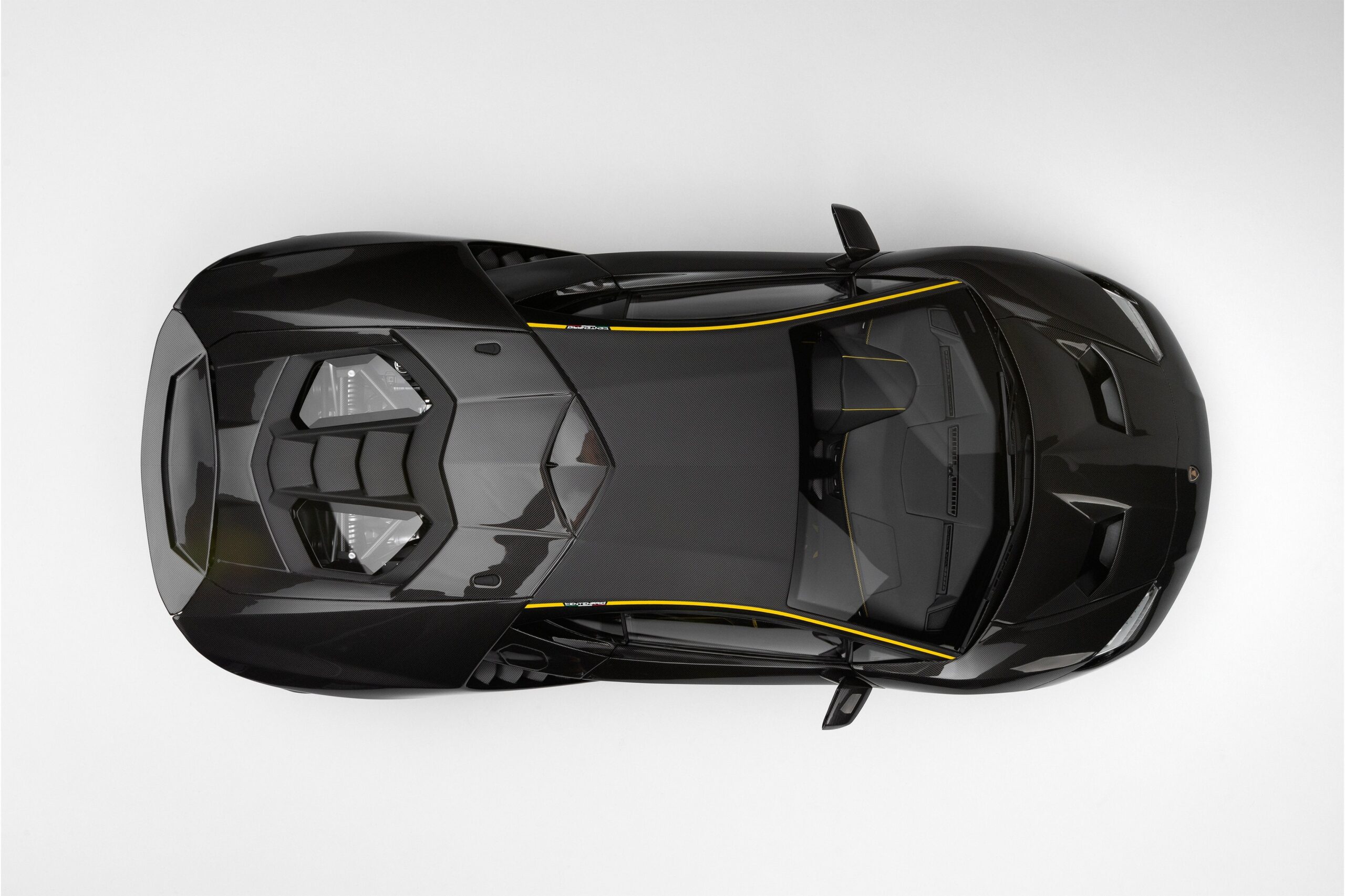 Amalgam Lamborghini Centenario Genfer Auto-Salon 2016 - Silber | 1:8 - Image 11