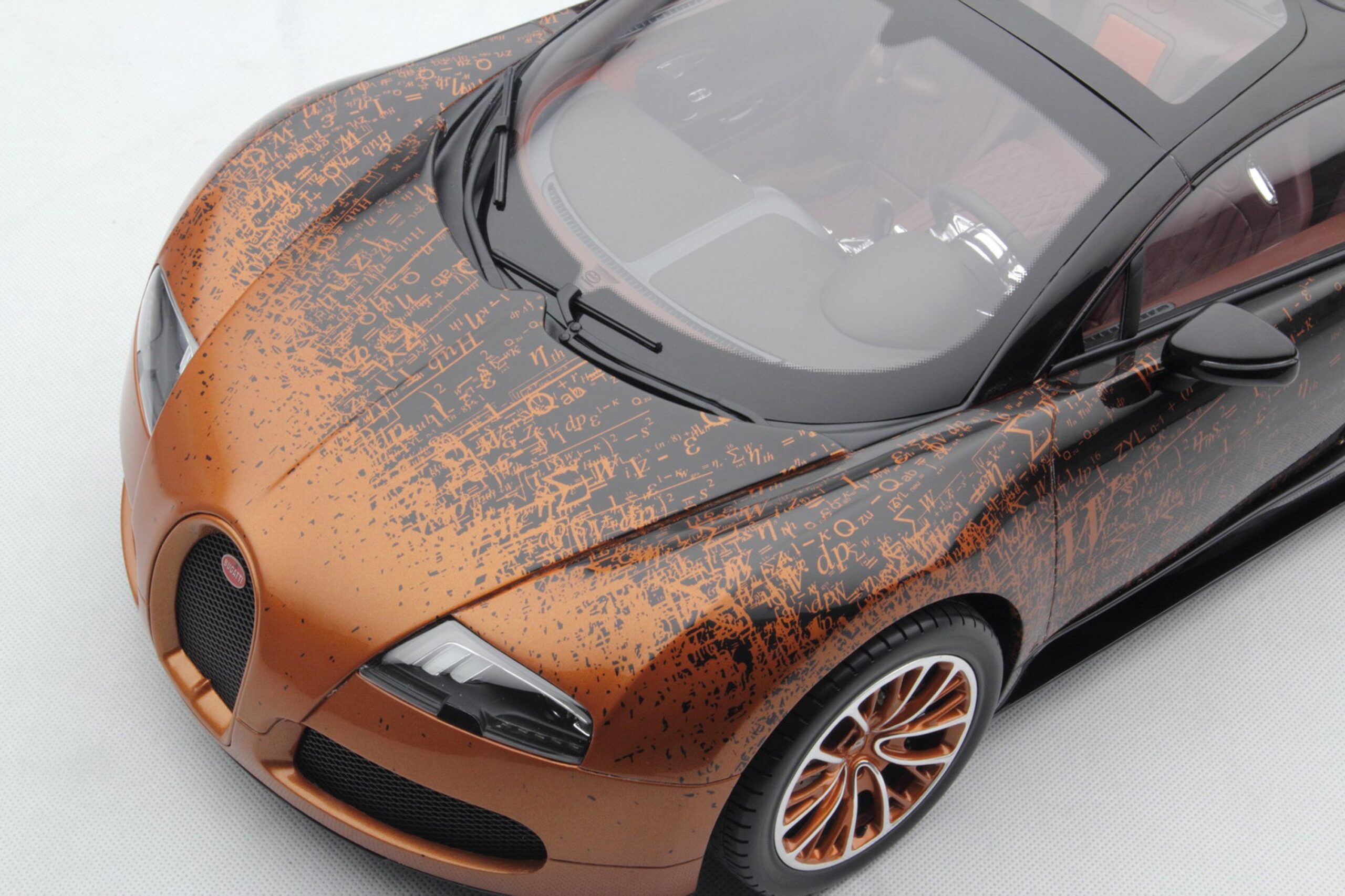 Amalgam Bugatti Veyron Tailor Made | 1:8 - Image 3