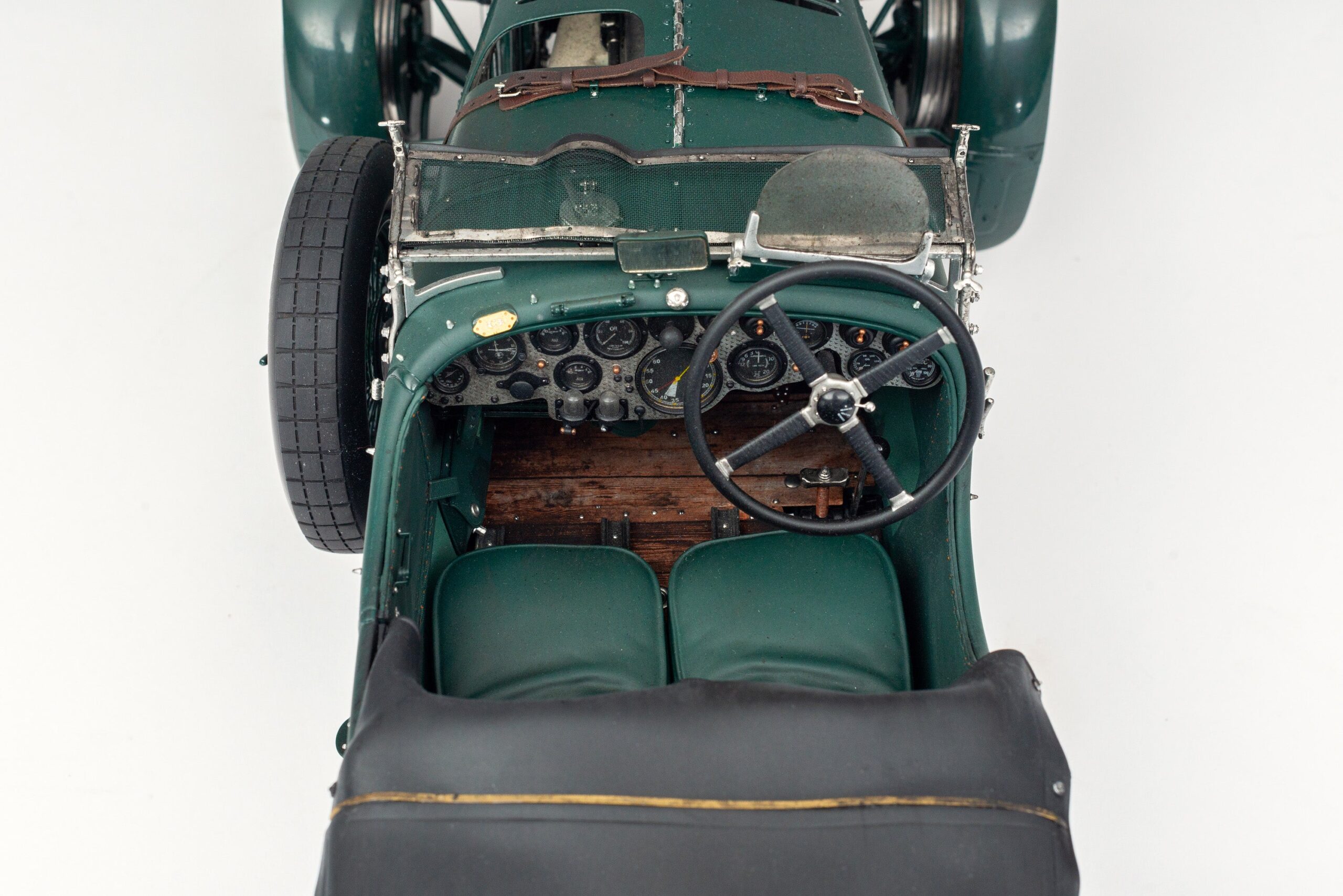 Amalgam Bentley Blower 1930 Le Mans Birkin & Chassagne Race Weathered - Grün | 1:8 – Bild 8
