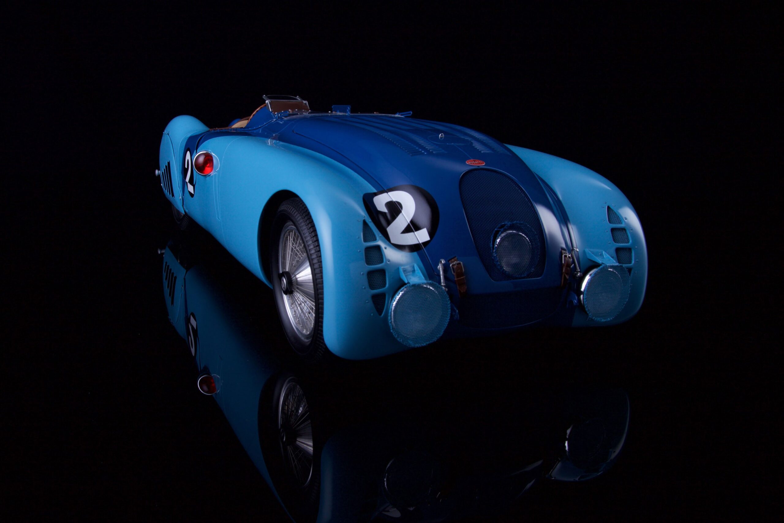 Amalgam Bugatti Type 57G "Tank" 1937 Le Mans Winner - Blau | 1:8
