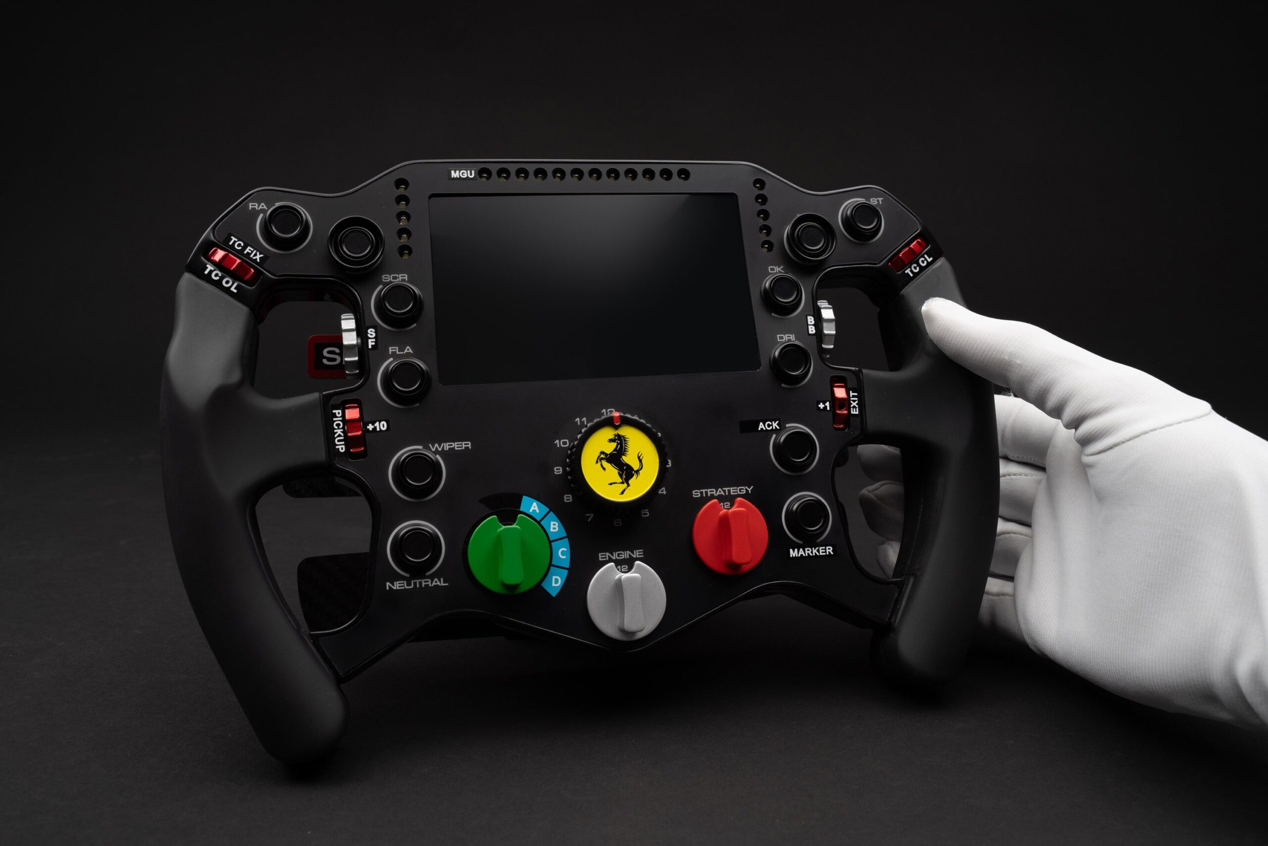 Amalgam Ferrari 499P Lenkrad 2023 Le Mans Winner #51 | 1:1 - Image 3