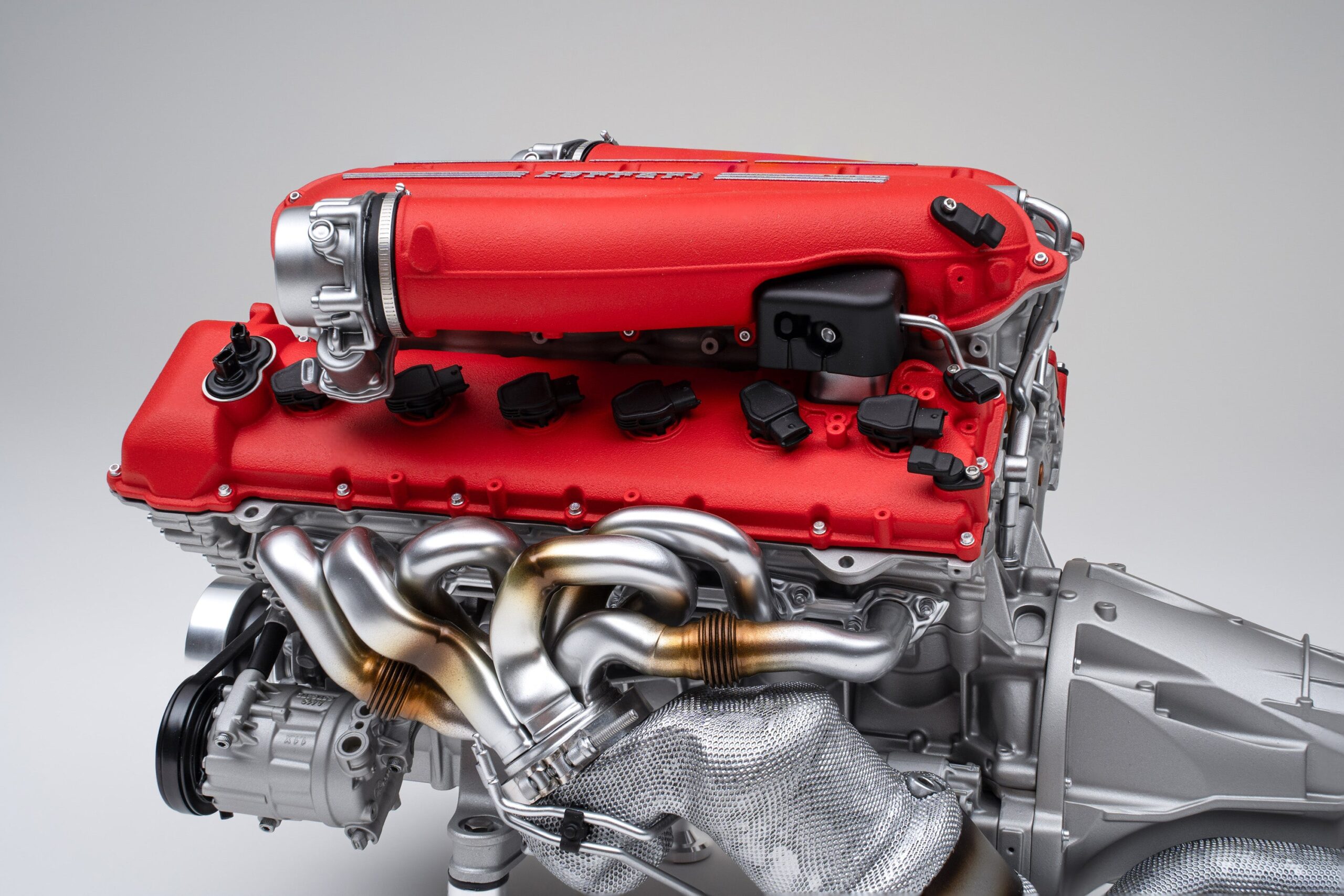 Amalgam Ferrari 12Cilindri V12 F140HD Engine and Gearbox | 1:4 - Imagen 5
