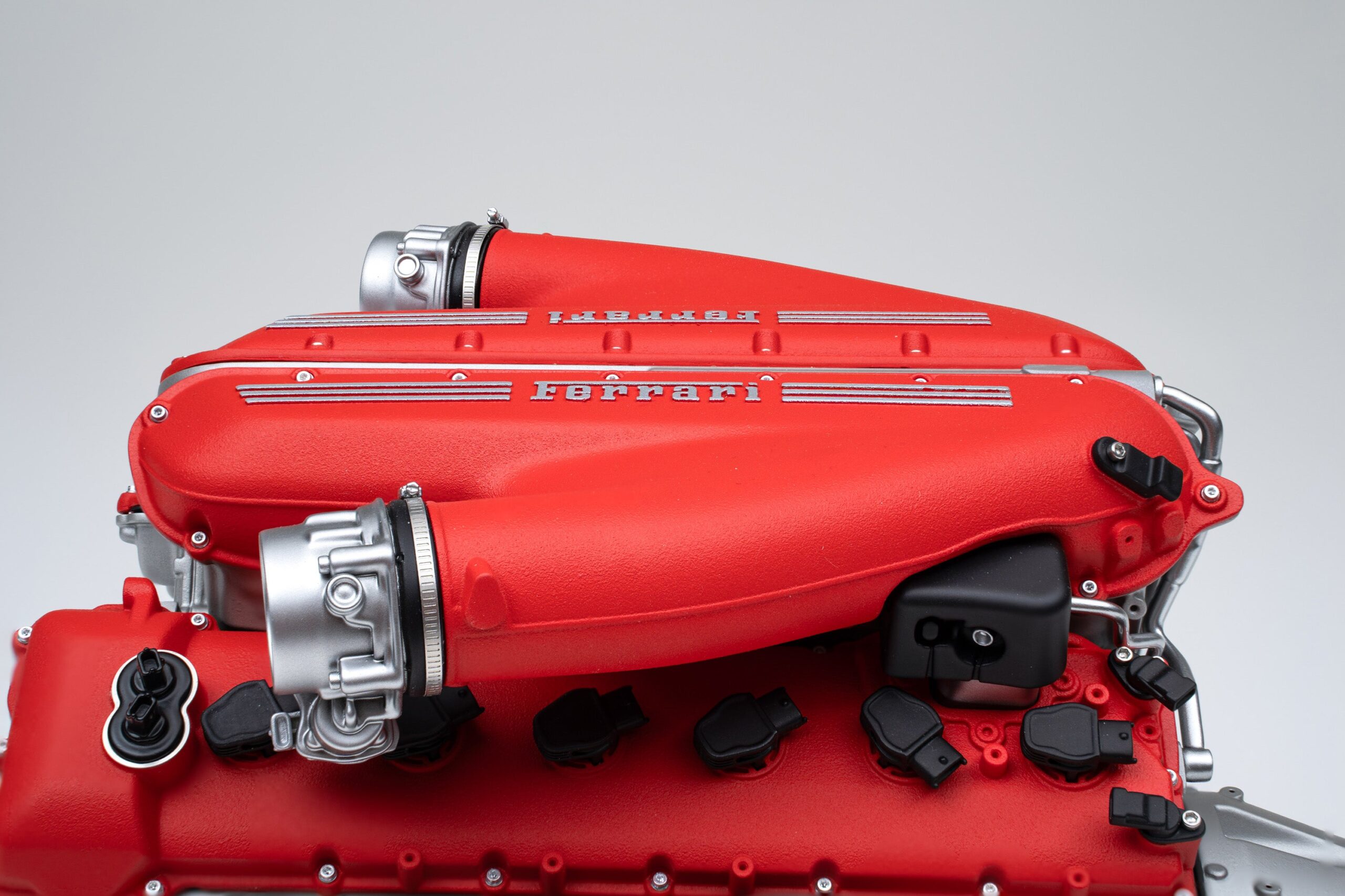 Amalgam Ferrari 12Cilindri V12 F140HD Engine and Gearbox | 1:4 - Imagen 6