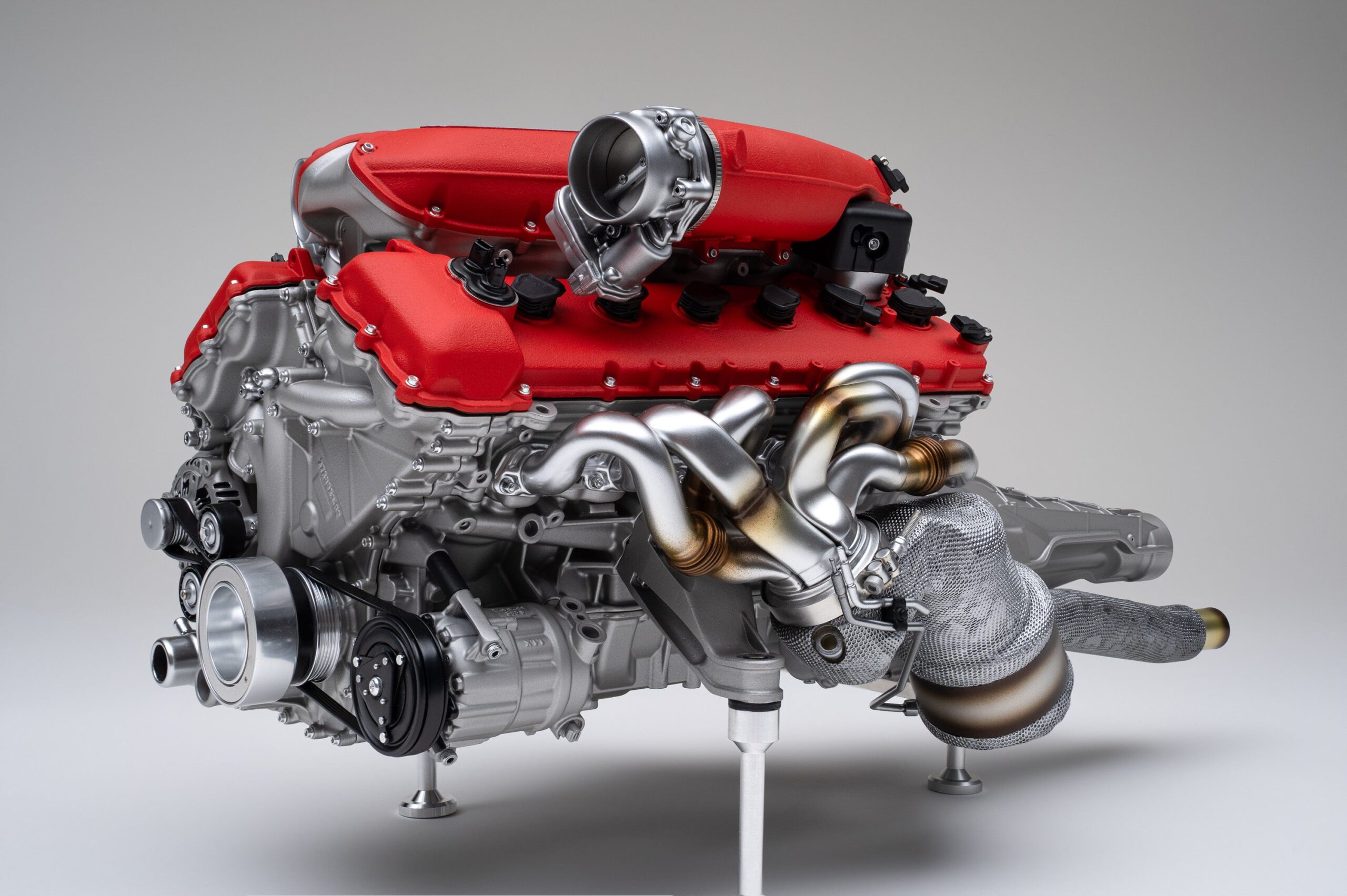 Amalgam Ferrari 12Cilindri V12 F140HD Engine and Gearbox | 1:4 - Imagen 10