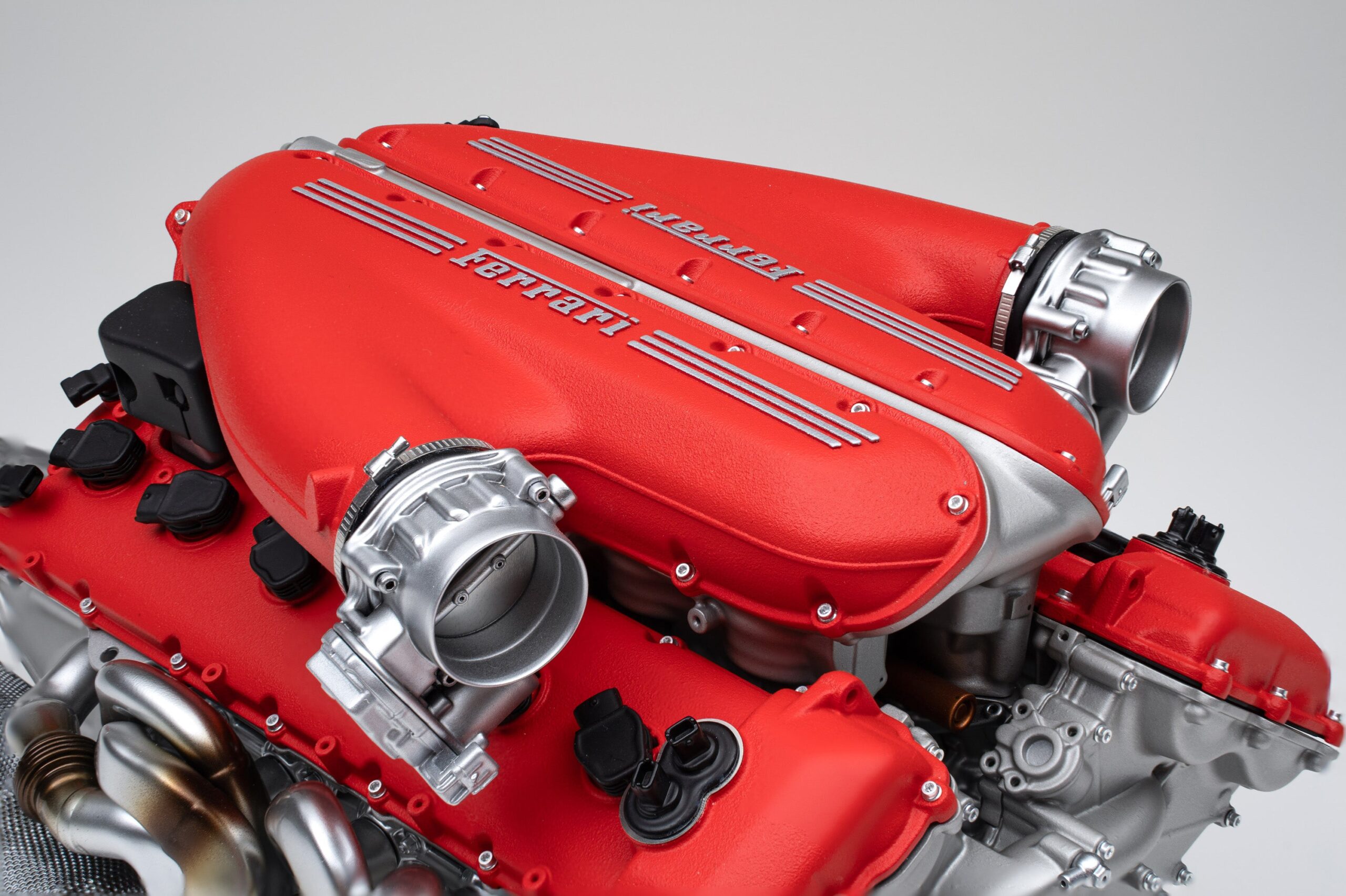 Amalgam Ferrari 12Cilindri V12 F140HD Engine and Gearbox | 1:4 - Imagen 14
