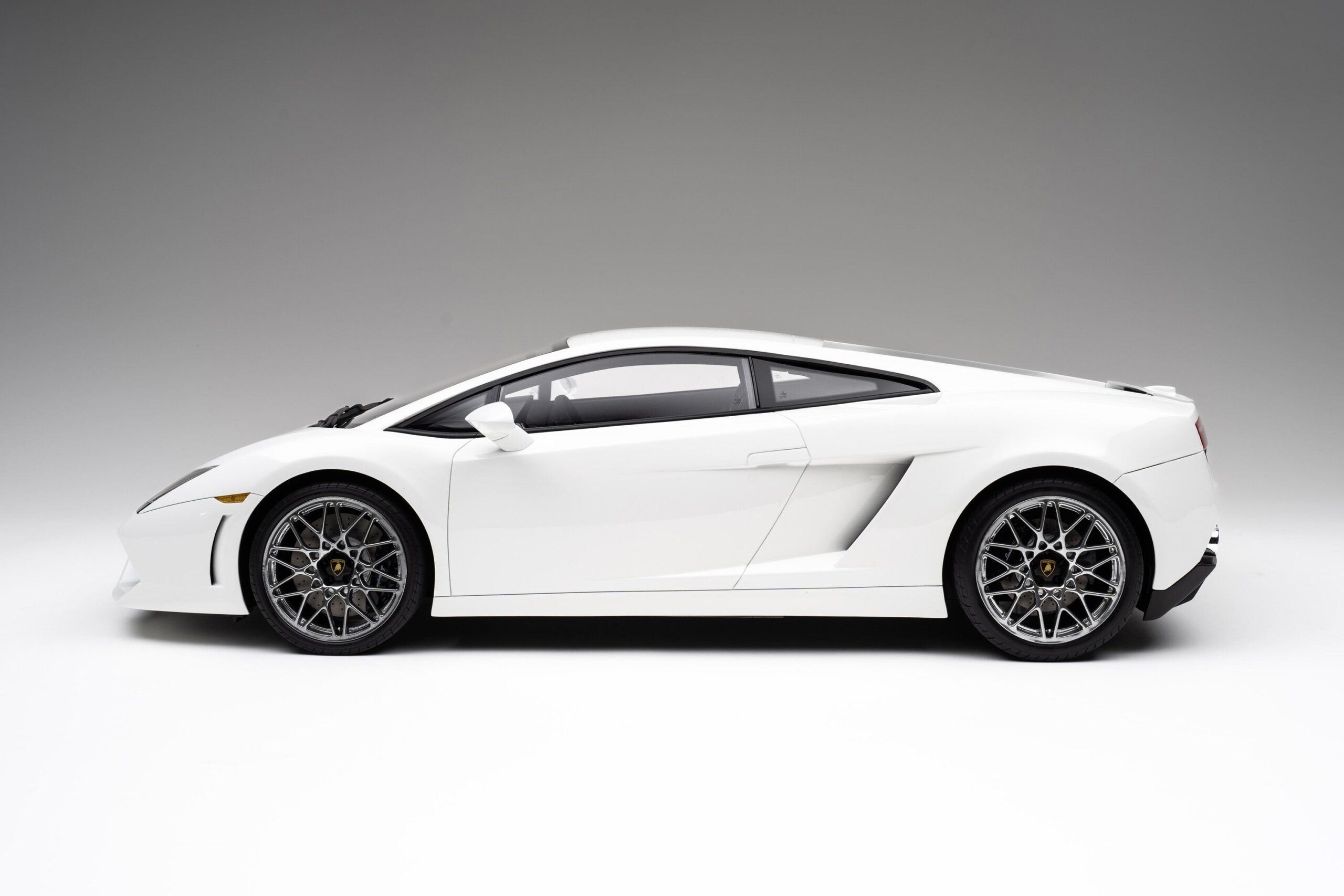 Amalgam Lamborghini Gallardo LP560-4 (2008) Genfer Auto-Salon - Gelb | 1:8 – Bild 13