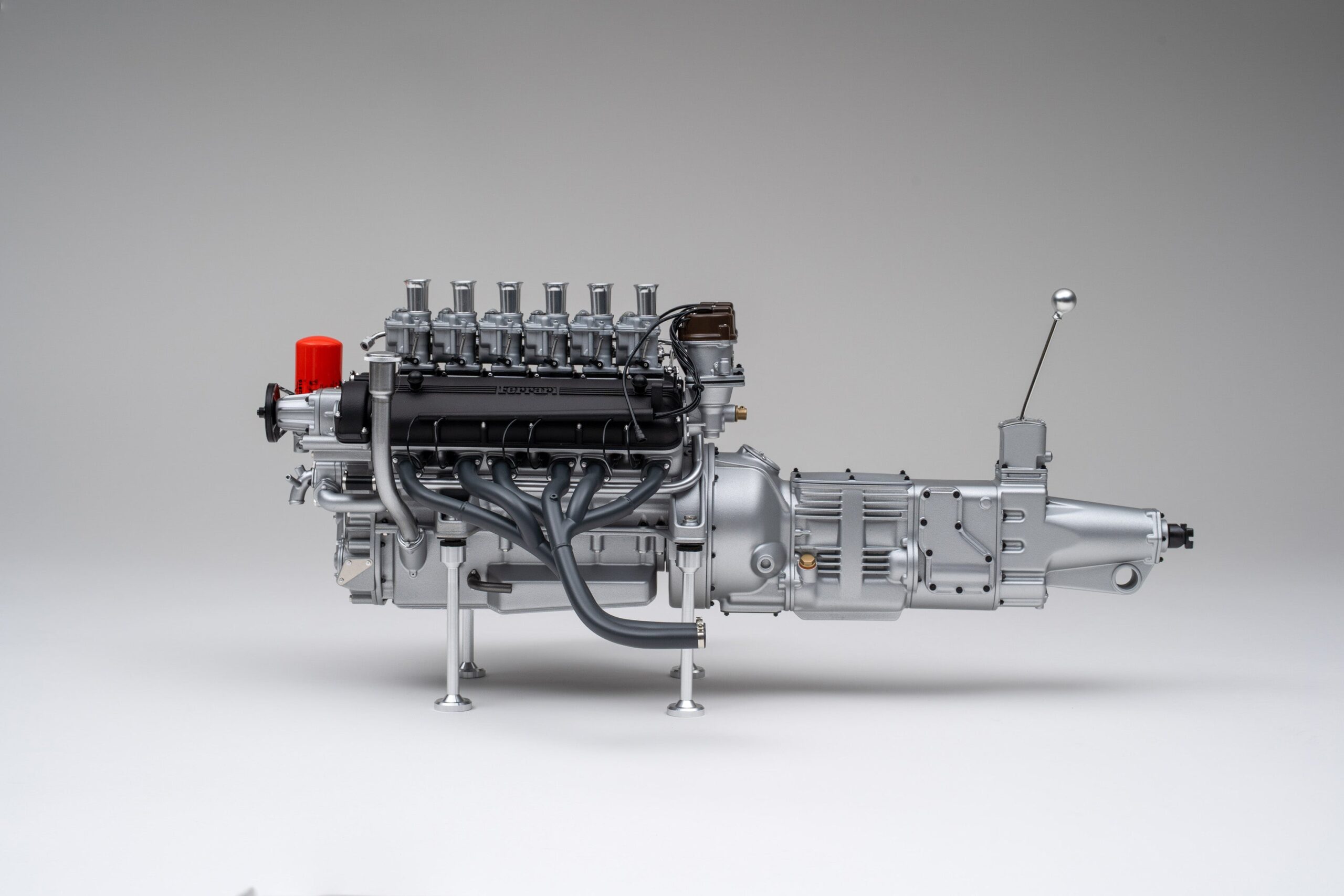 Amalgam Ferrari 250 GTO V12 Motor und Getriebe | 1:4 - Imagen 14