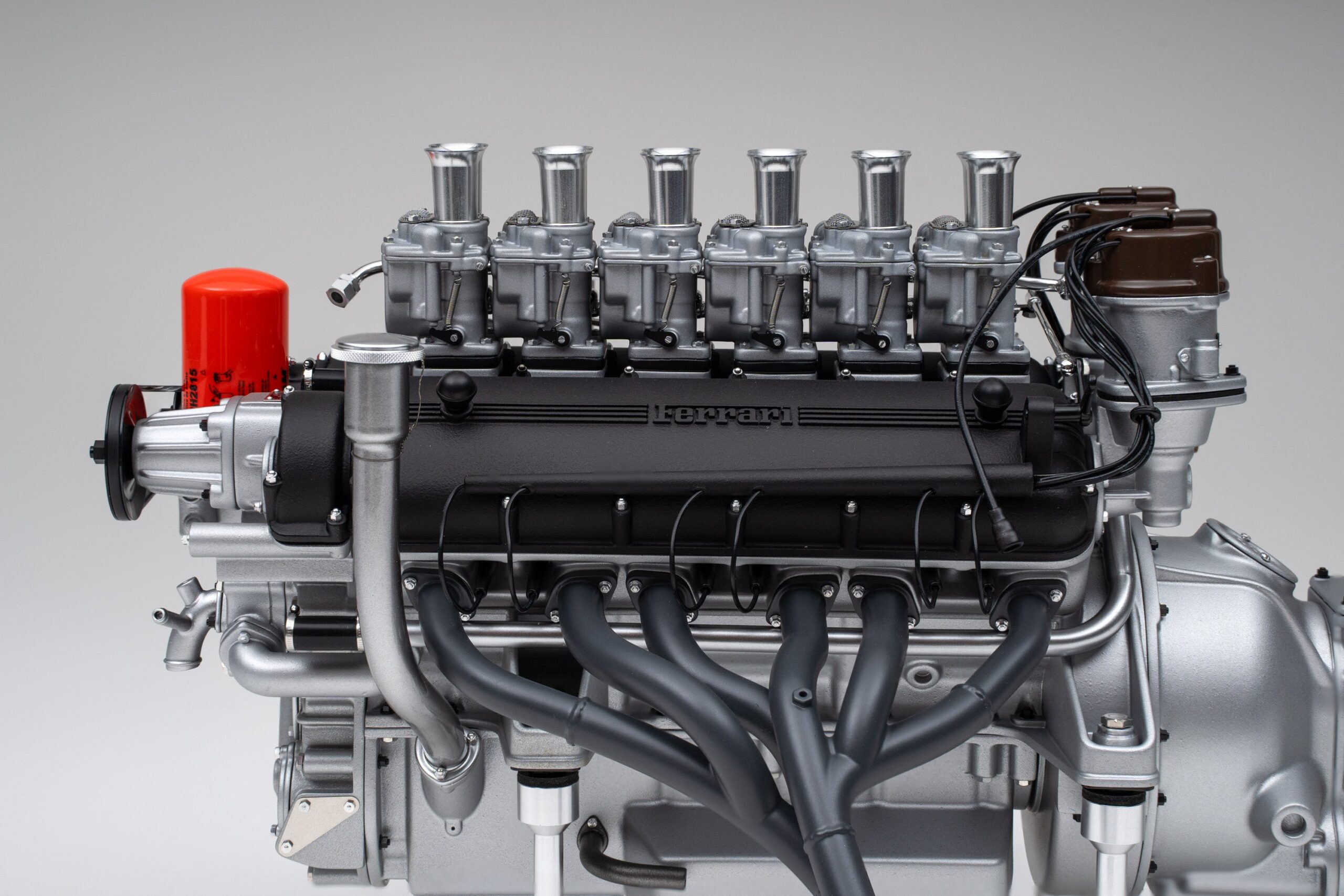 Amalgam Ferrari 250 GTO V12 Motor und Getriebe | 1:4 - Imagen 15