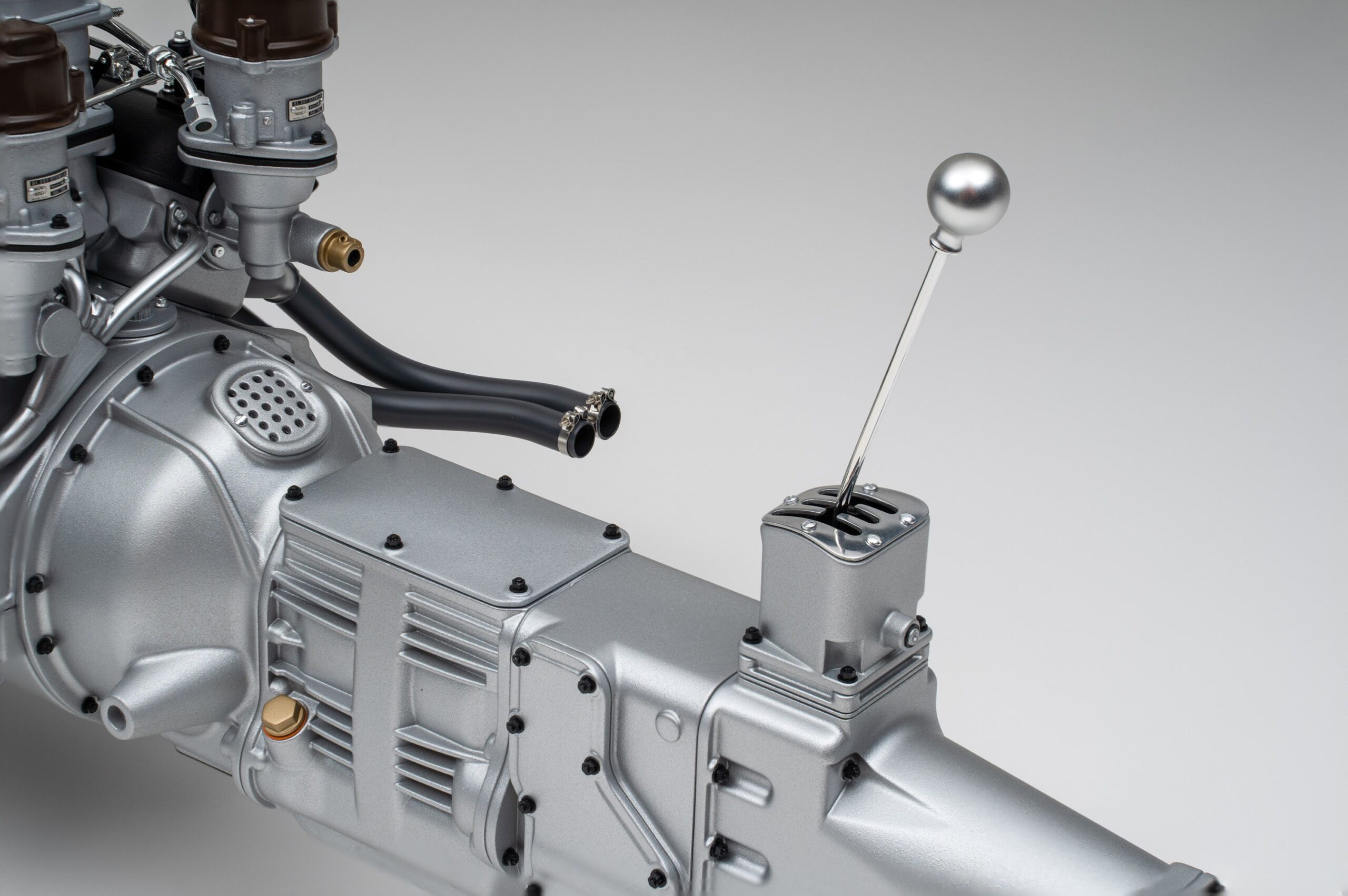 Amalgam Ferrari 250 GTO V12 Motor und Getriebe | 1:4 - Imagen 17