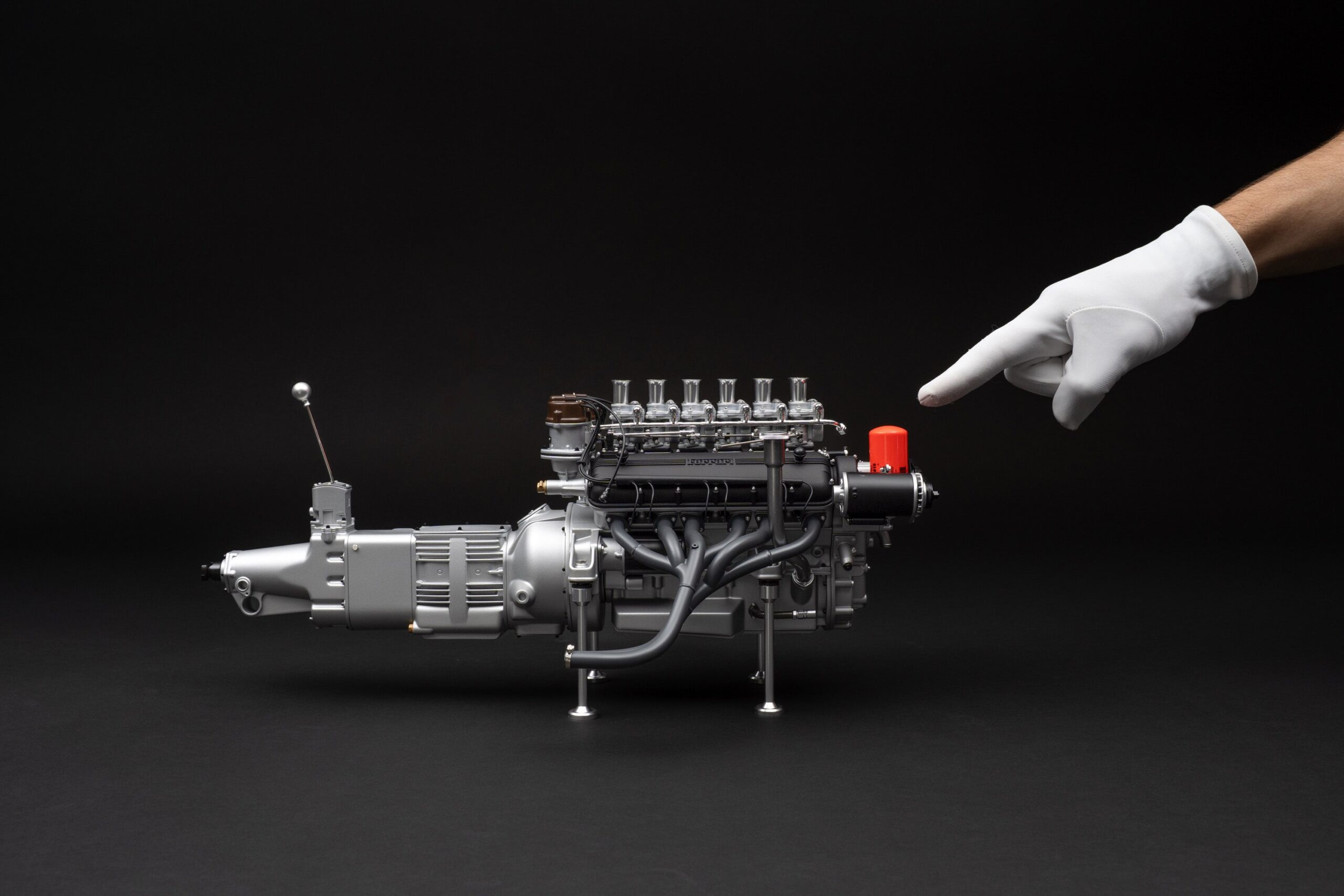 Amalgam Ferrari 250 GTO V12 Motor und Getriebe | 1:4 - Imagen 3