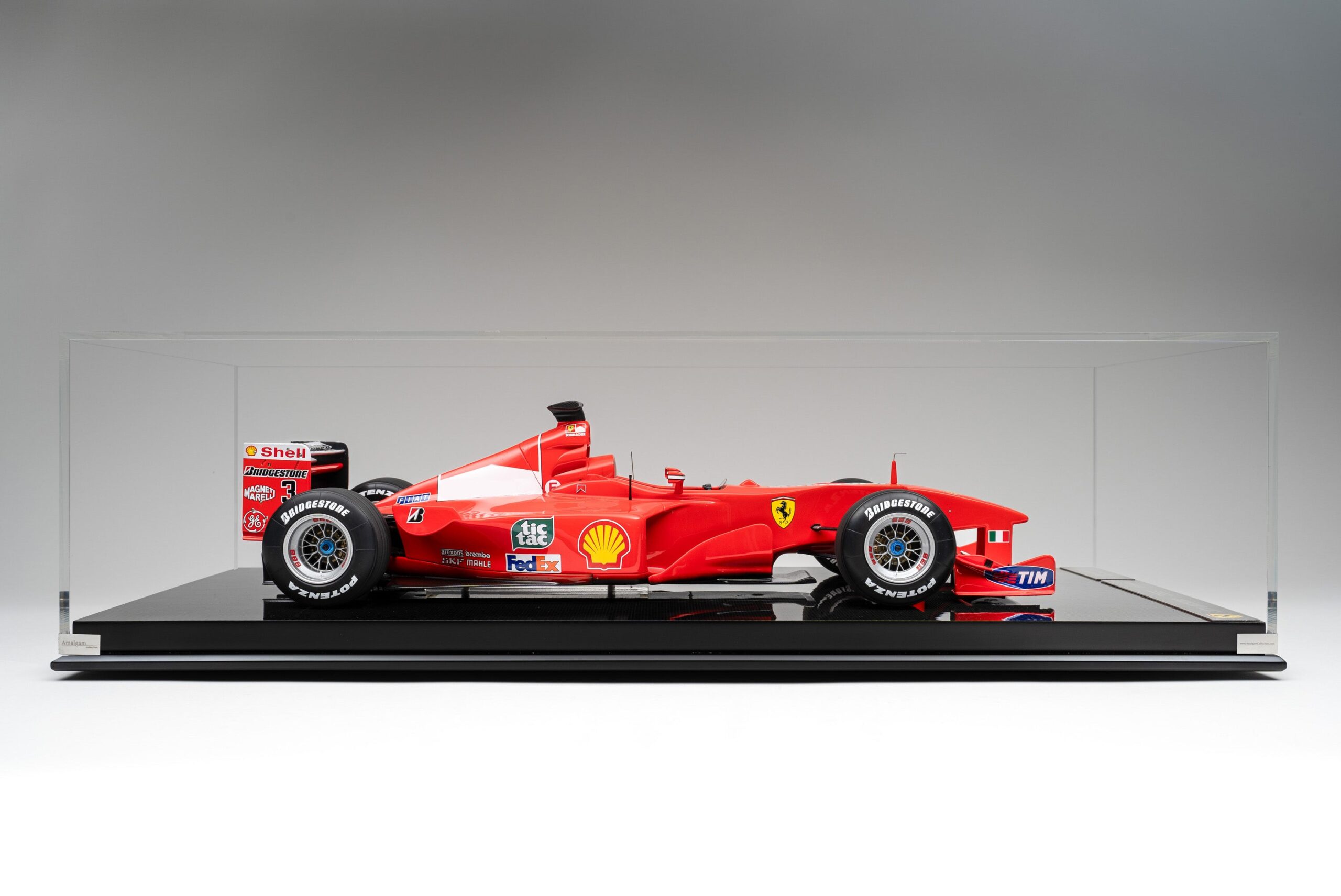 Amalgam Ferrari F1-2000 2000 European Grand Prix (Michael Schumacher) - Rot | 1:8 - Image 5