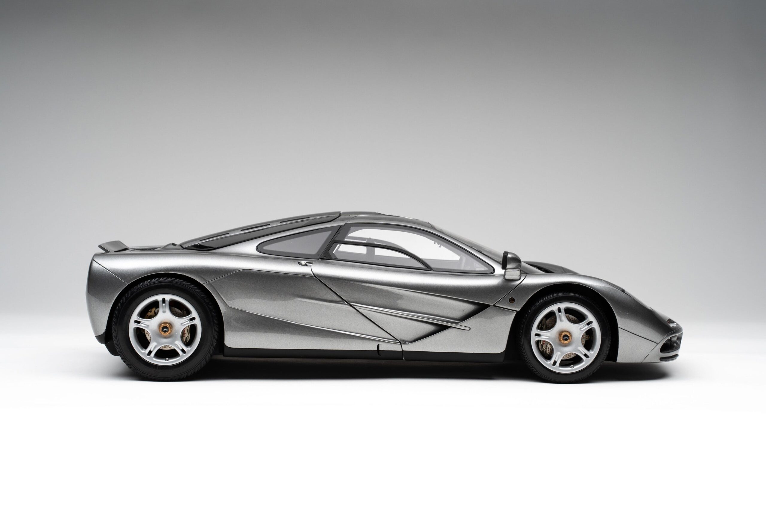 Amalgam McLaren F1 (1992) - Rot | 1:8 – Bild 13