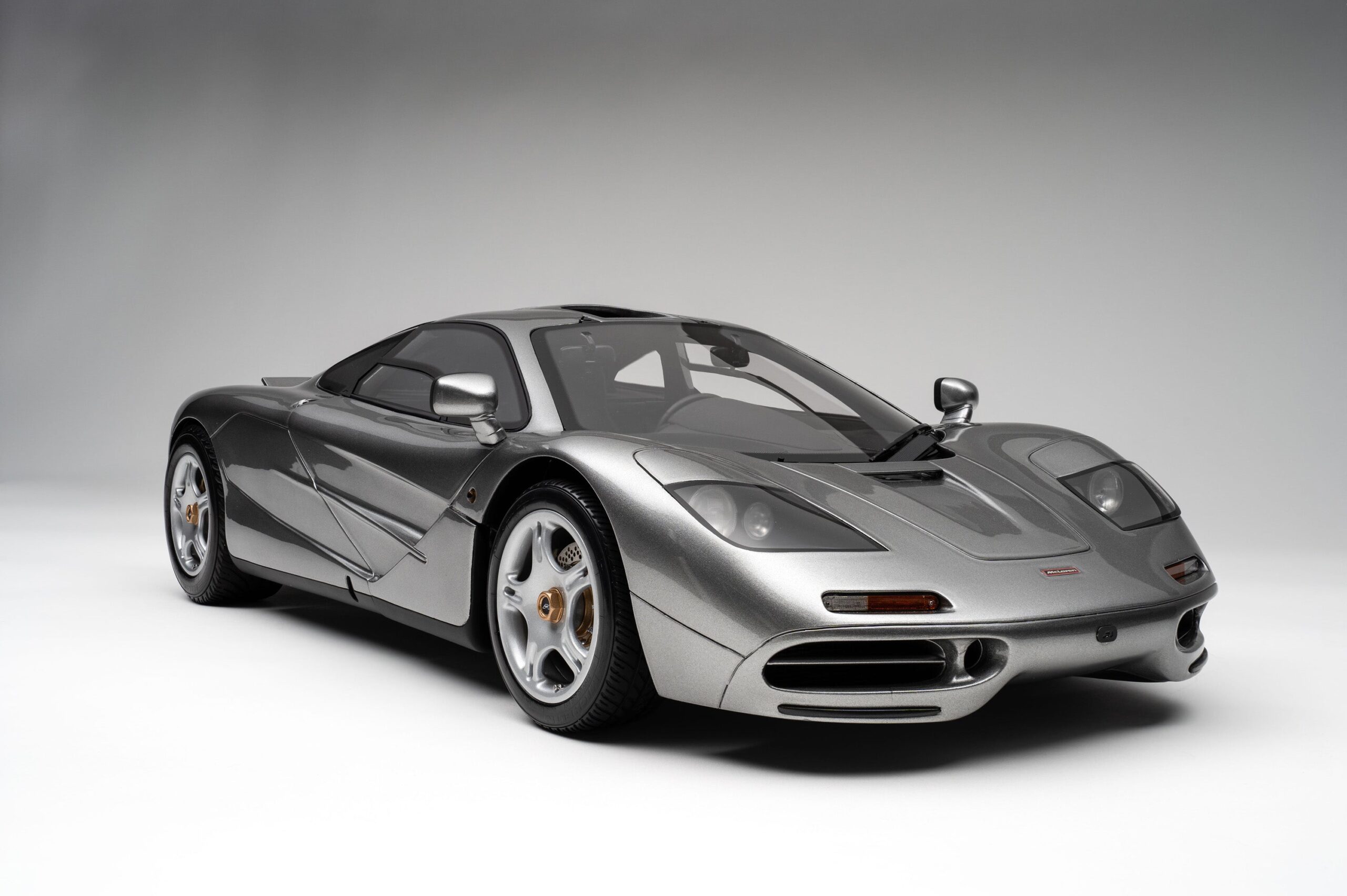 Amalgam McLaren F1 (1992) - Rot | 1:8