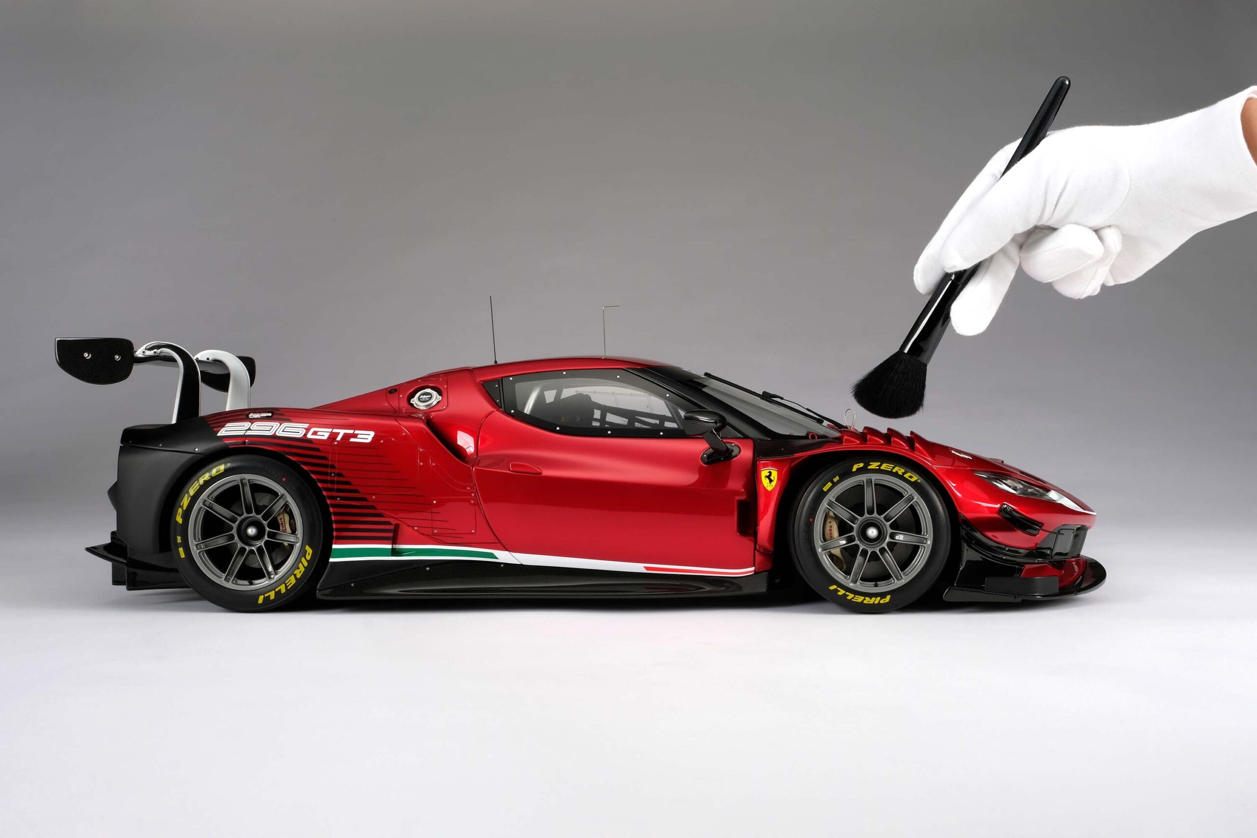 Amalgam Ferrari 296 GT3 | 1:8 - Image 4