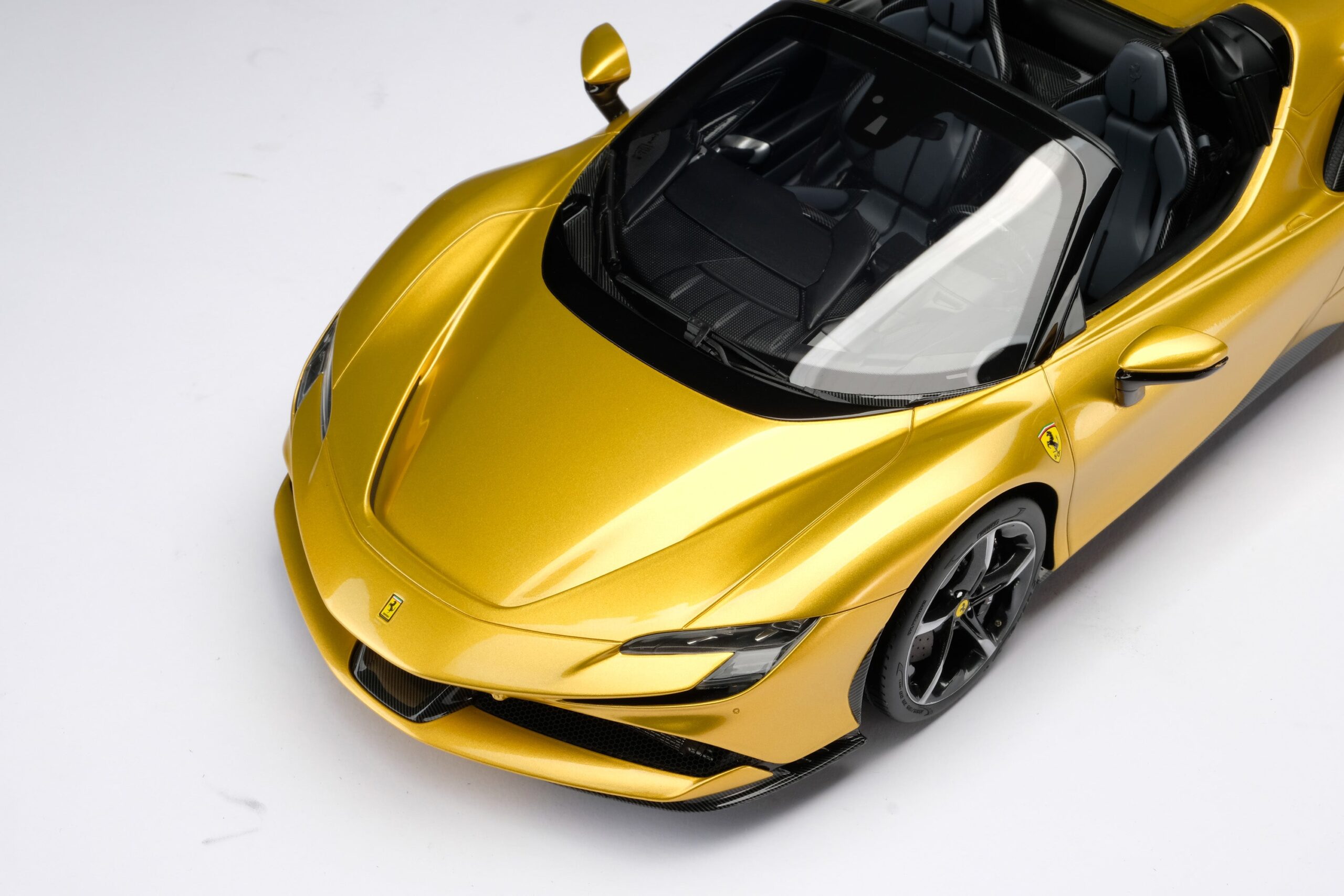 Amalgam Ferrari SF90 Spider | 1:12 – Bild 11