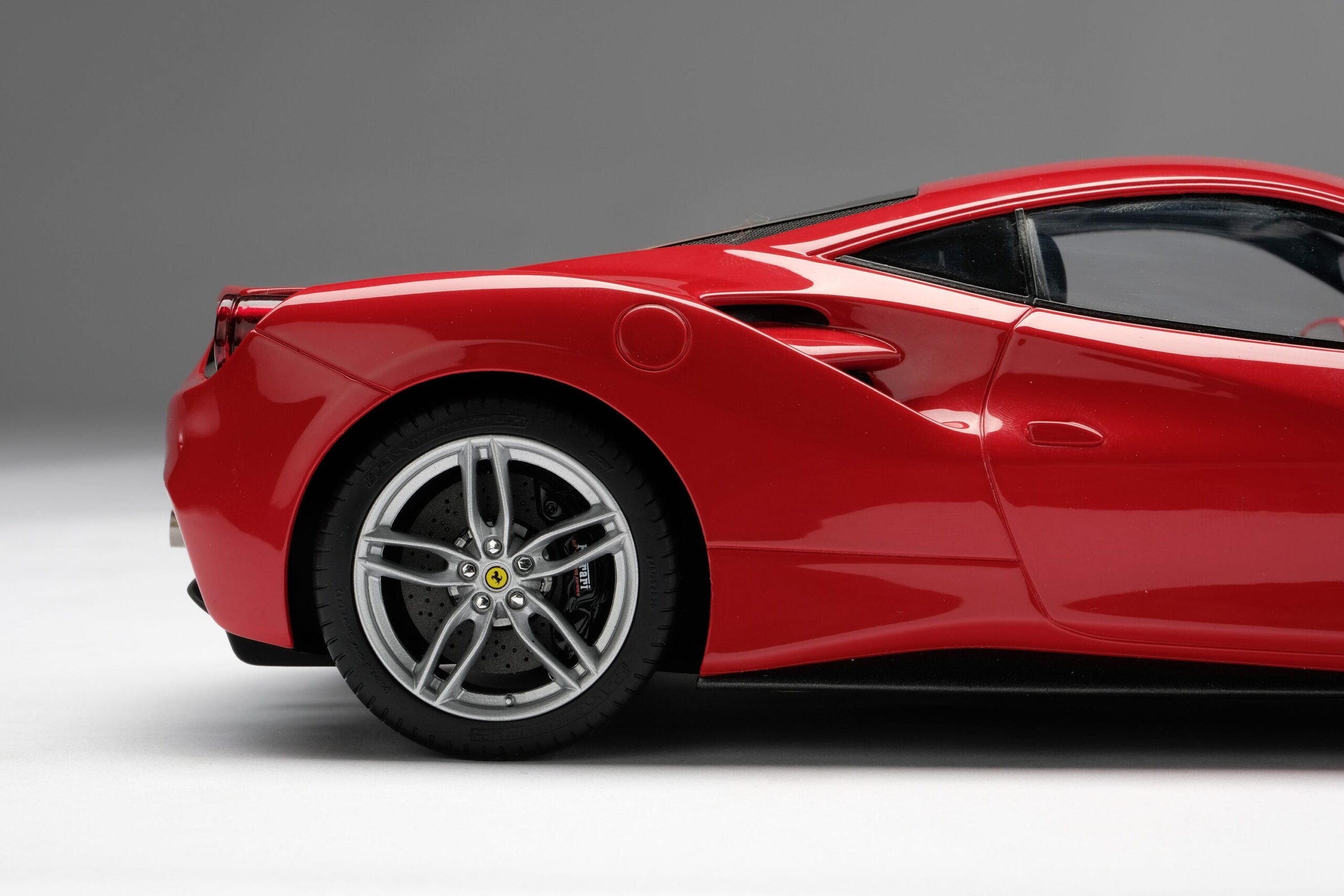 Amalgam Ferrari 488 GTB - Rot | 1:18 - 画像6