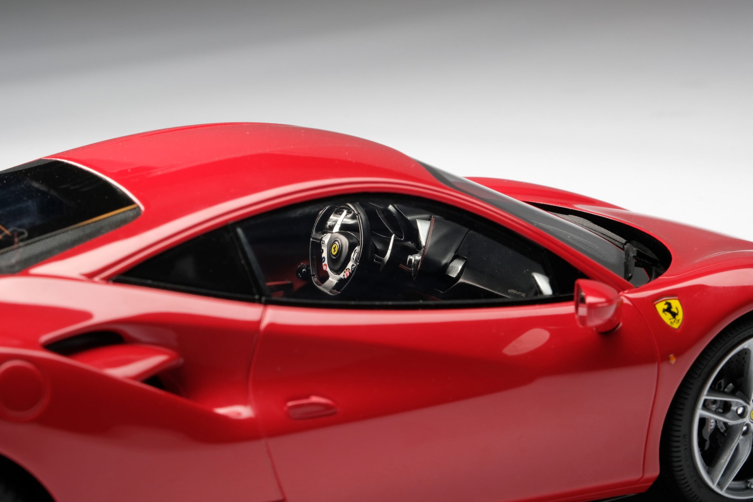 Amalgam Ferrari 488 GTB - Rot | 1:18 - 画像8