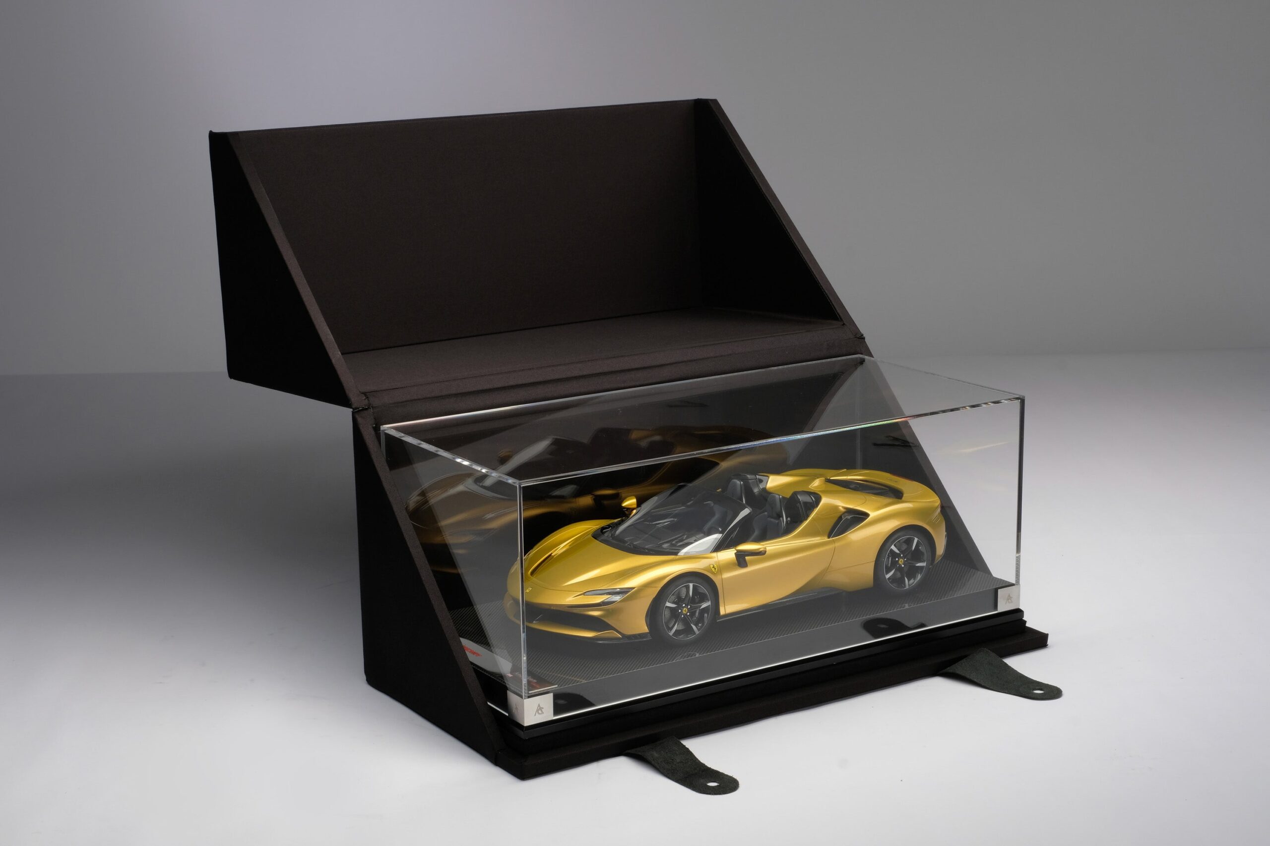 Amalgam Ferrari SF90 Spider | 1:12 – Bild 20
