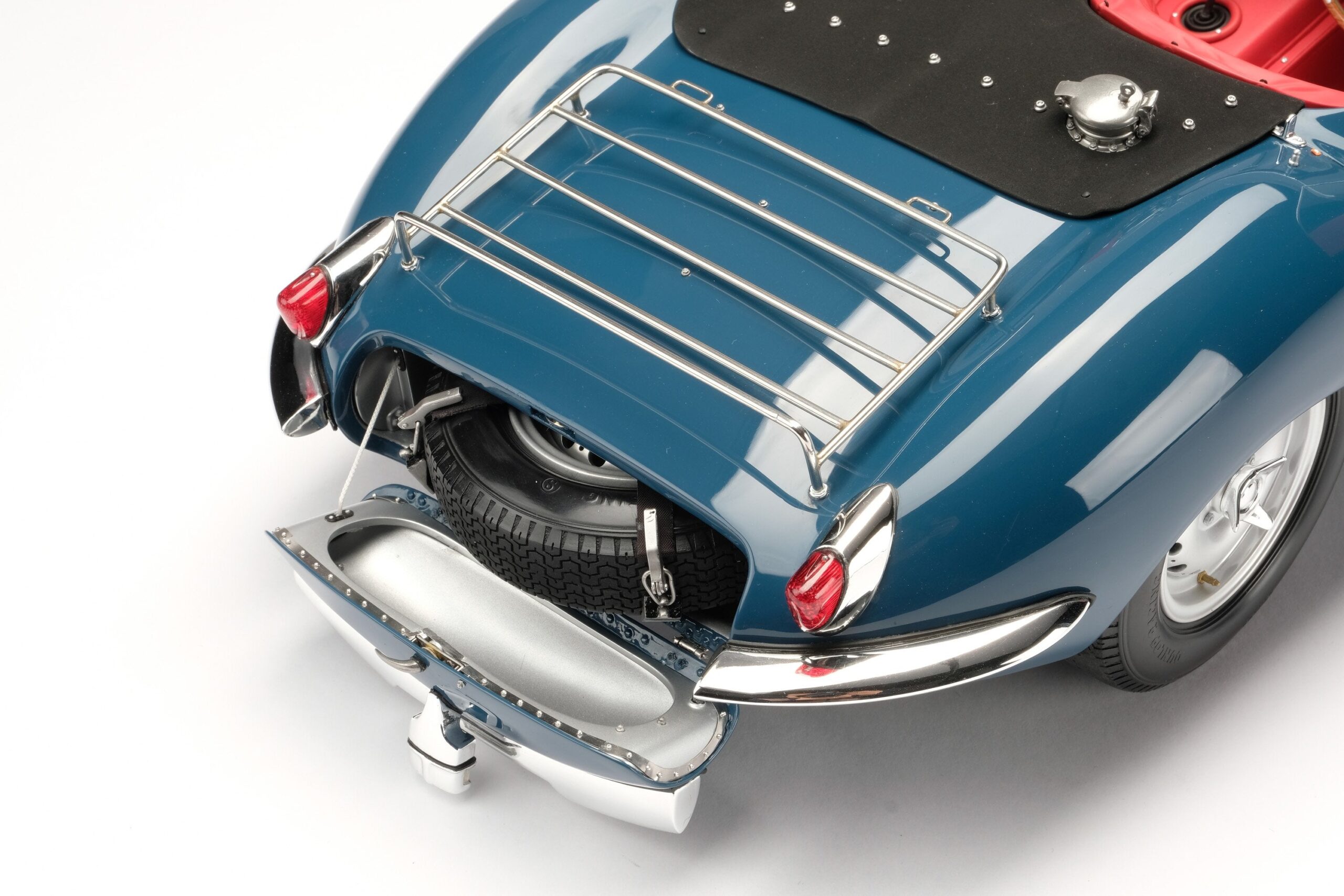Amalgam Jaguar XKSS (1957) | 1:8 – Bild 11