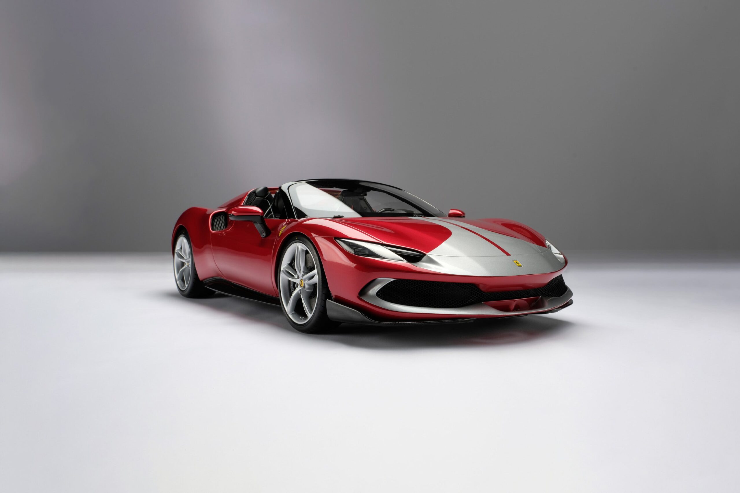 Amalgam Ferrari 296 GTS | 1:8 - Image 2