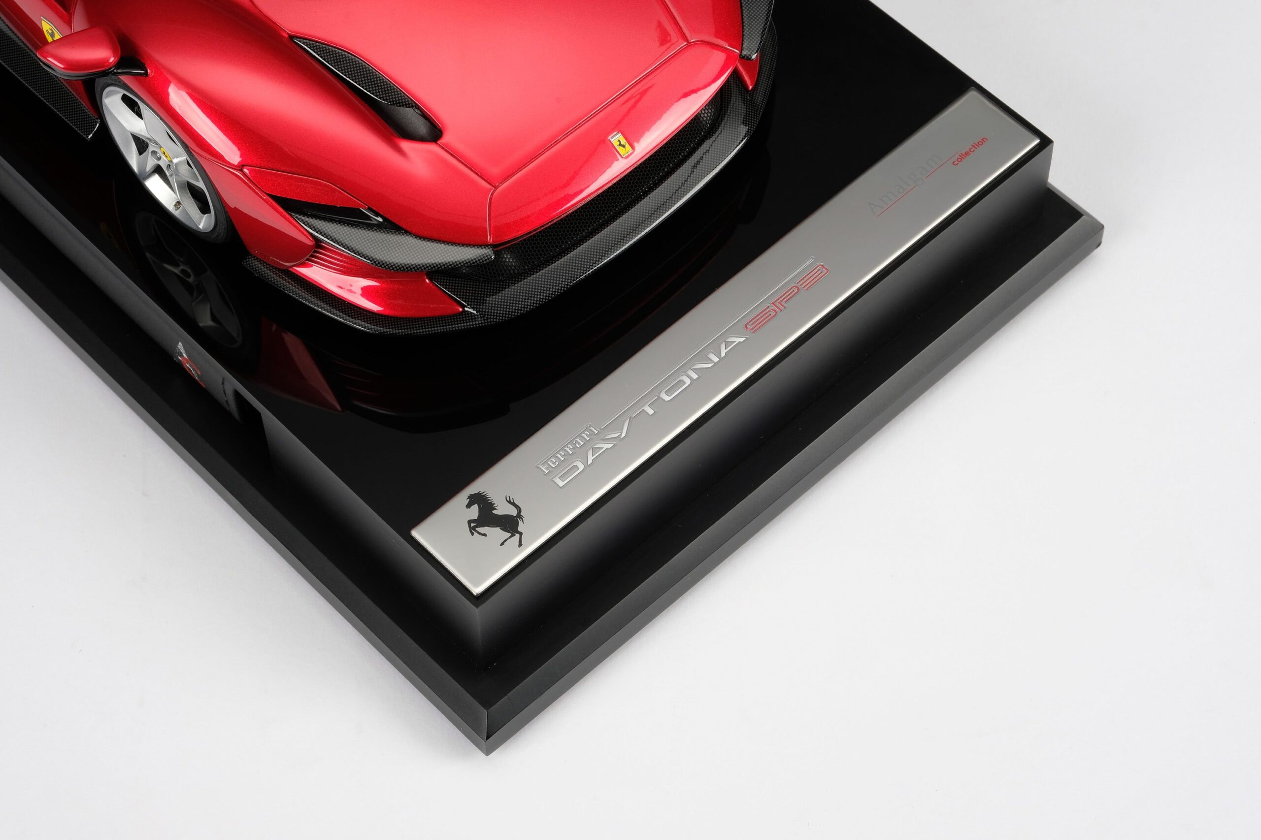 Amalgam Ferrari Daytona SP3 | 1:18 – Bild 20