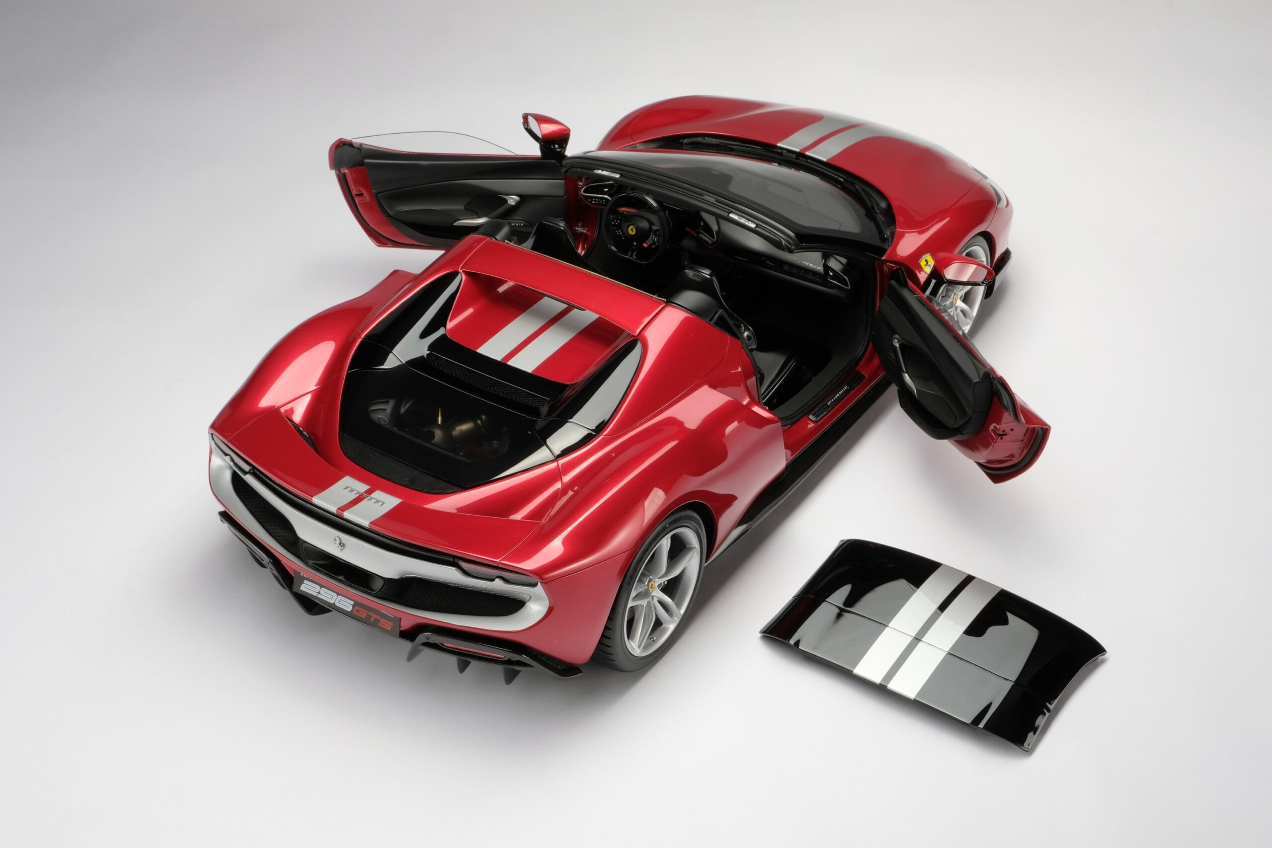 Amalgam Ferrari 296 GTS | 1:8 - Image 15