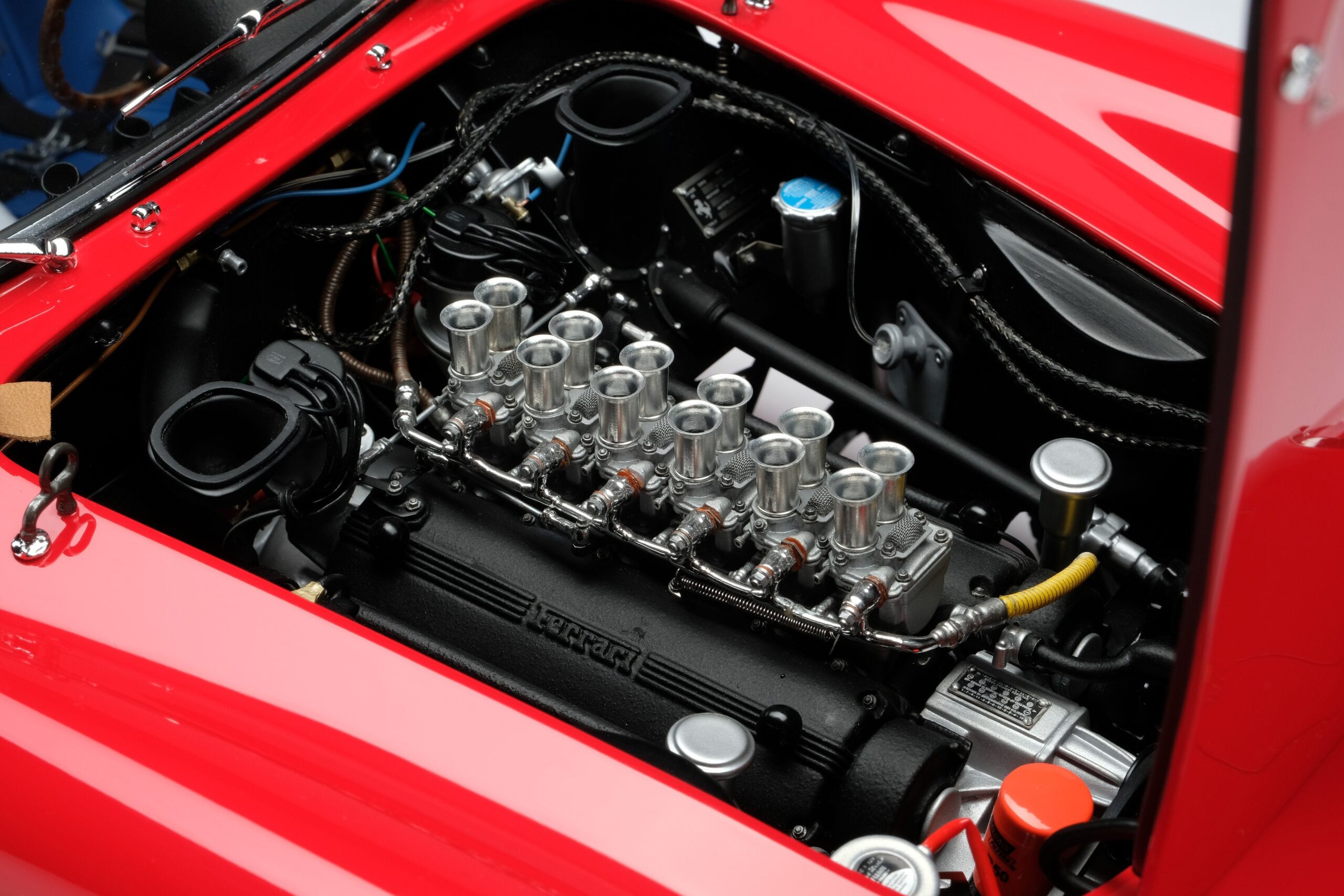 Amalgam Ferrari 250 GTO Road Specification (1962) - Rot | 1:8 - Image 15