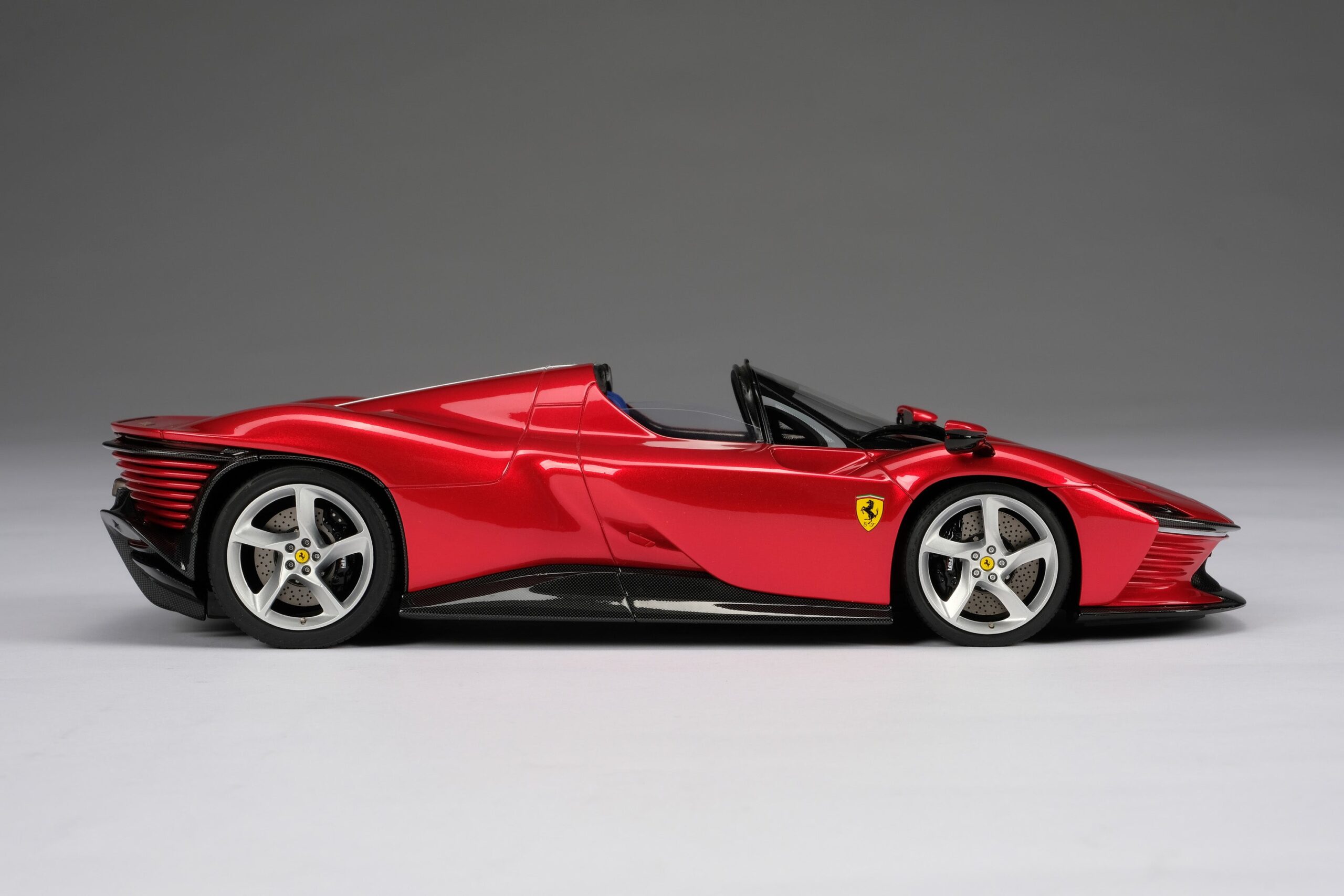 Amalgam Ferrari Daytona SP3 | 1:18 – Bild 11