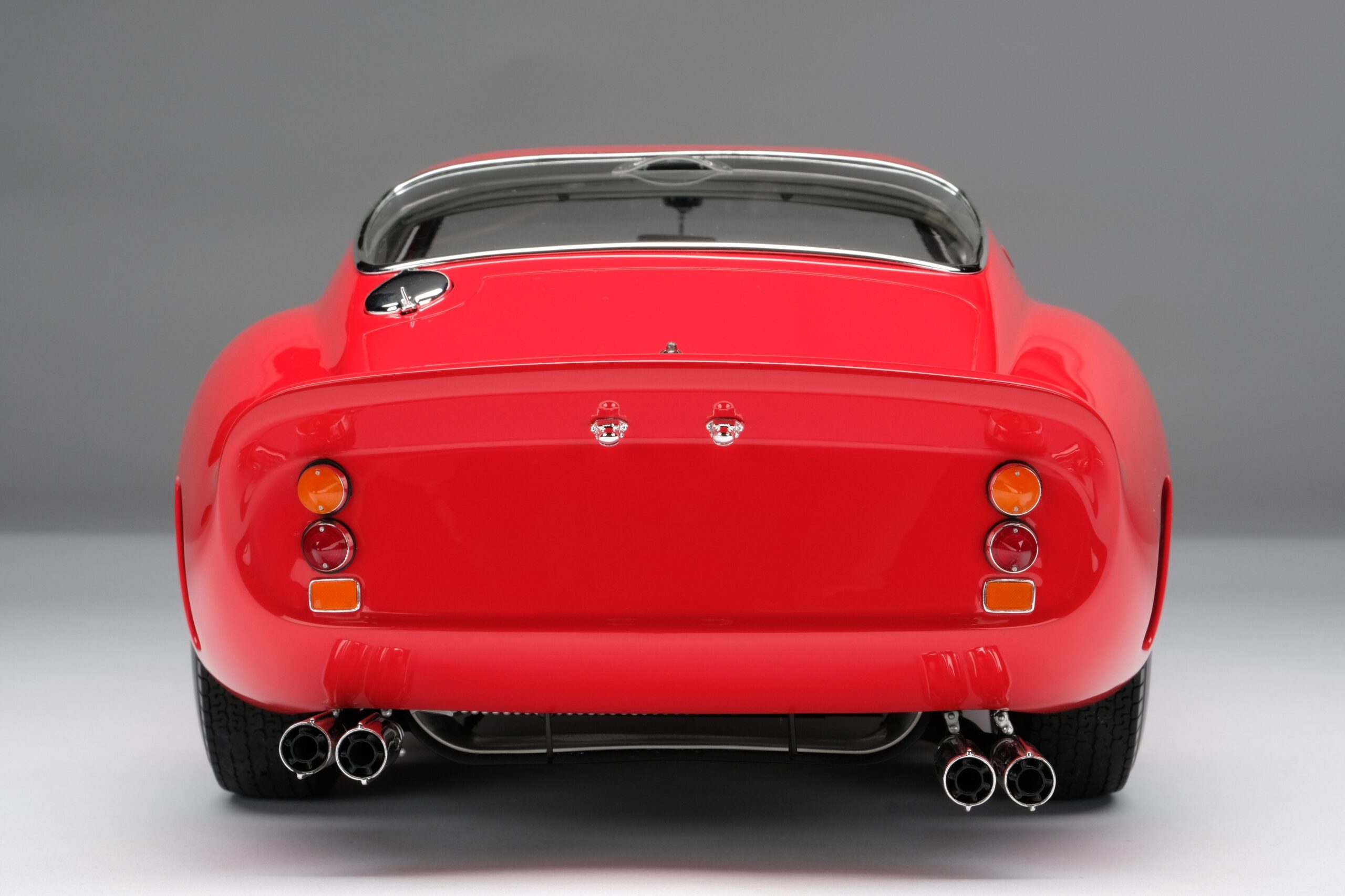 Amalgam Ferrari 250 GTO Road Specification (1962) - Rot | 1:8 - Image 18