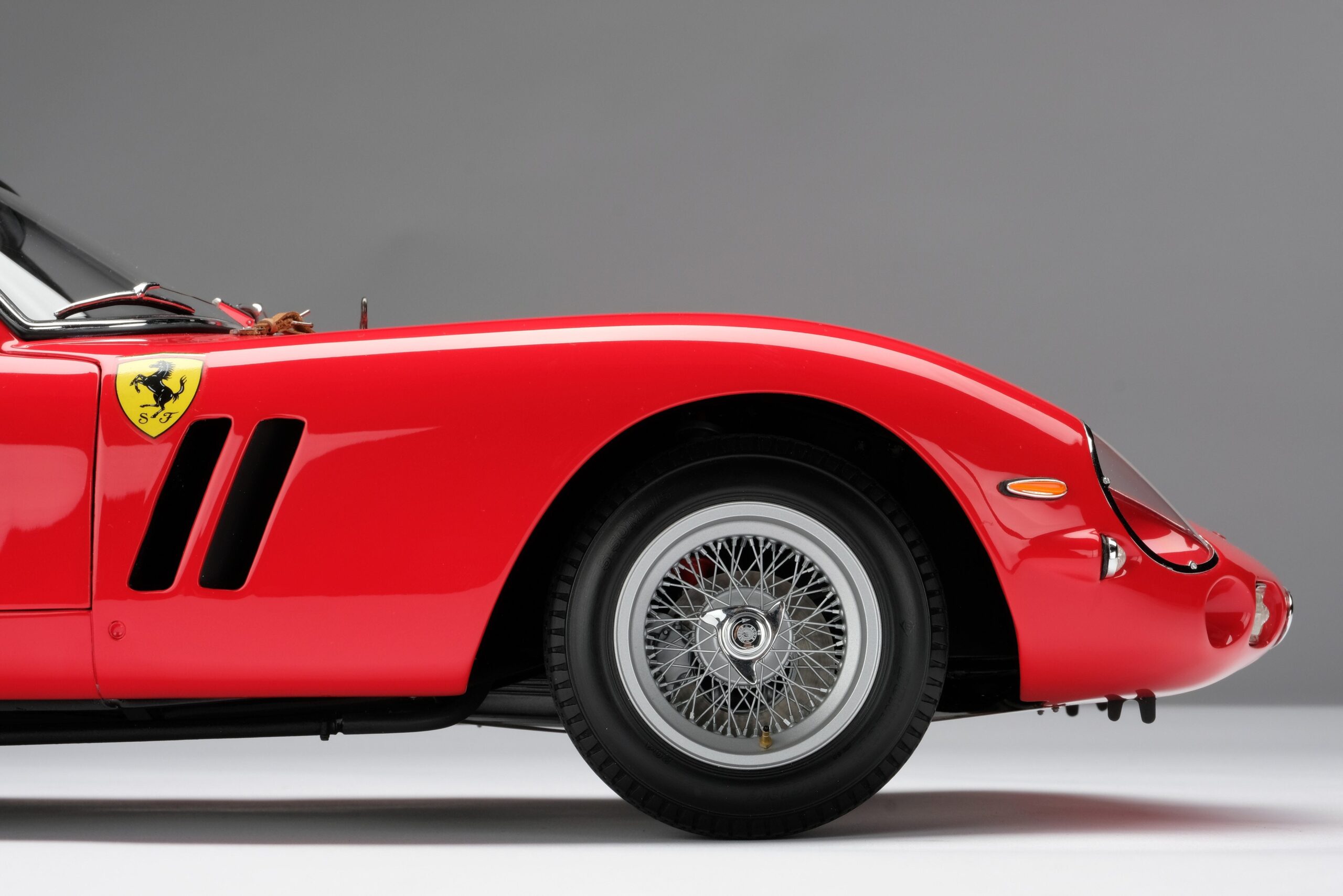Amalgam Ferrari 250 GTO Road Specification (1962) - Rot | 1:8 - Image 19